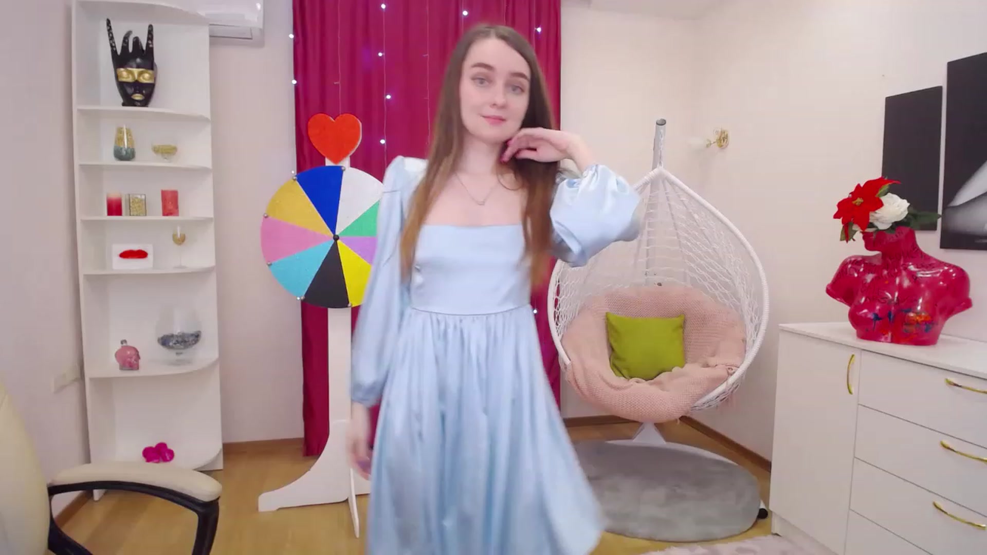 Gallery image thumbnail from OceanFeelss's myfreecams stream on, 03/07/2023, 08:20 image 7 of 20