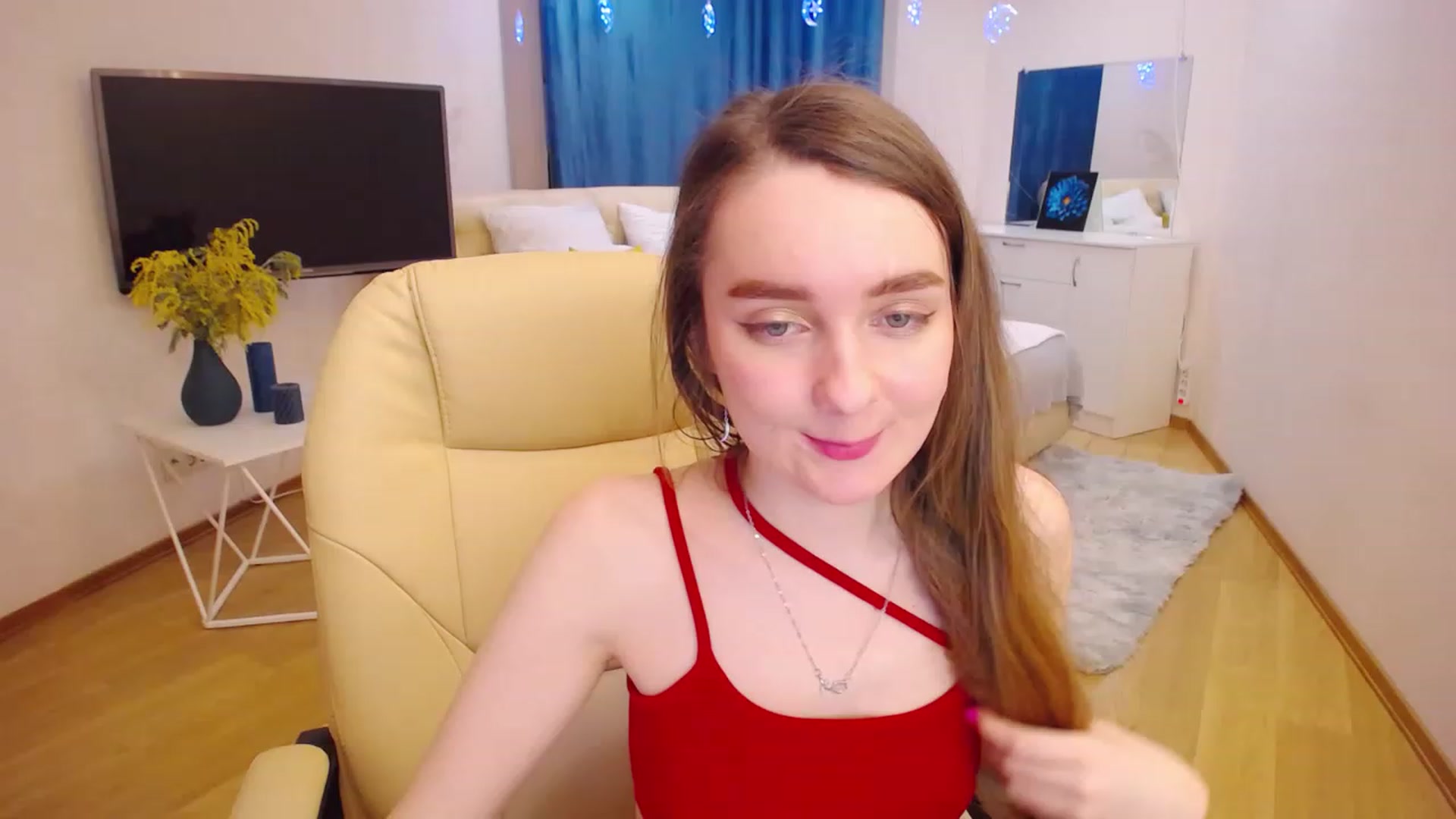 Gallery image thumbnail from OceanFeelss's myfreecams stream on, 03/08/2023, 09:38 image 19 of 20