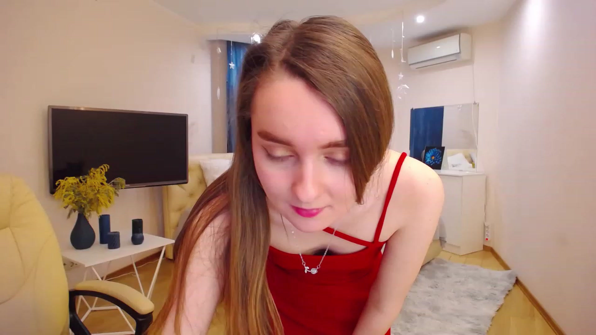 Gallery image thumbnail from OceanFeelss's myfreecams stream on, 03/08/2023, 09:38 image 5 of 20