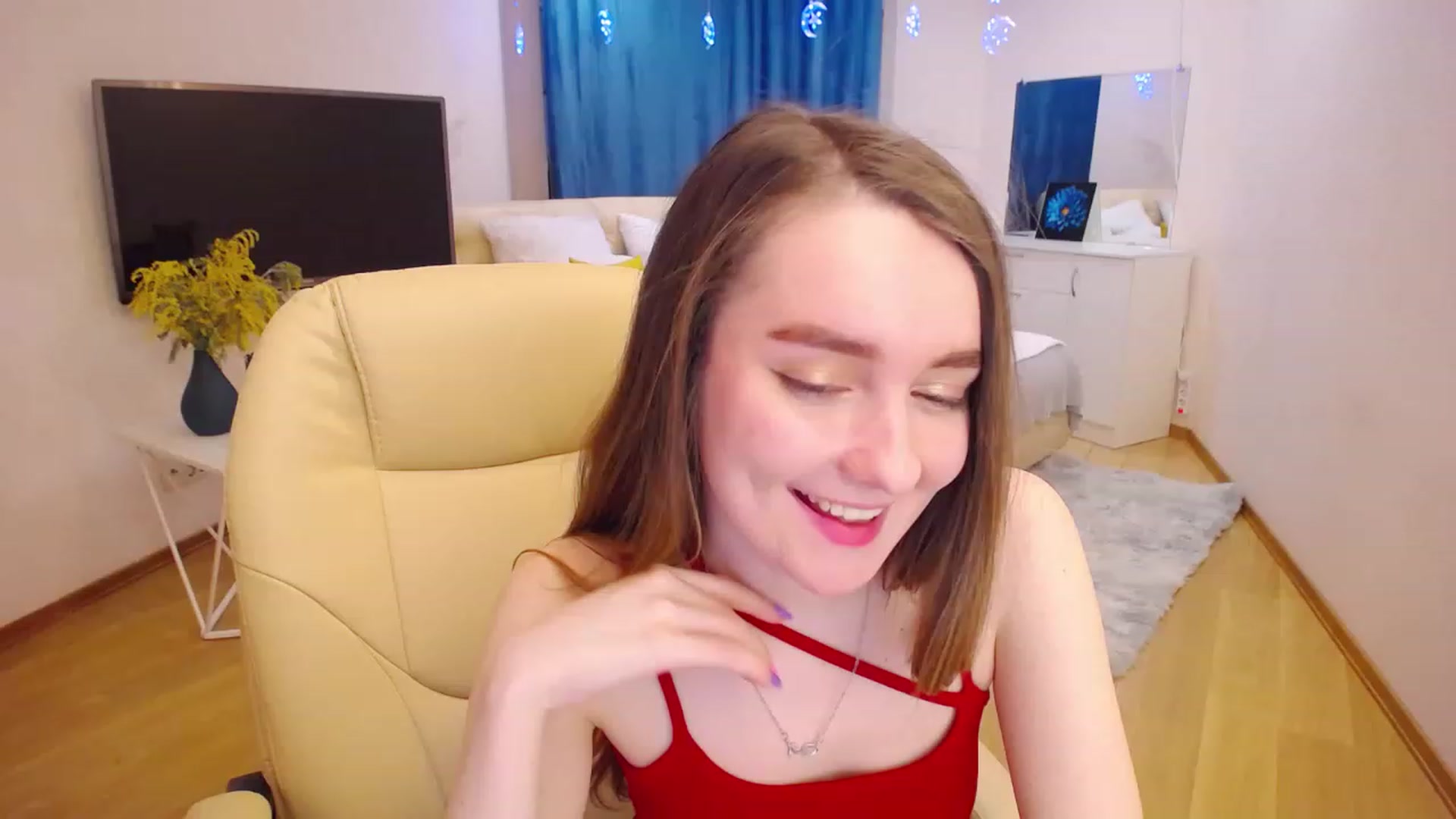 Gallery image thumbnail from OceanFeelss's myfreecams stream on, 03/08/2023, 09:38 image 20 of 20