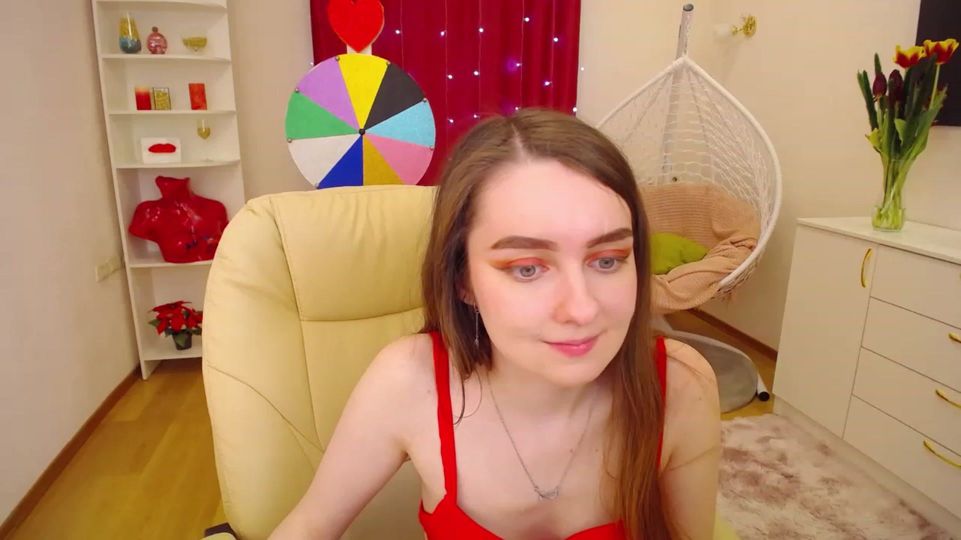 Gallery image thumbnail from OceanFeelss's myfreecams stream on, 03/13/2023, 05:40 image 16 of 20