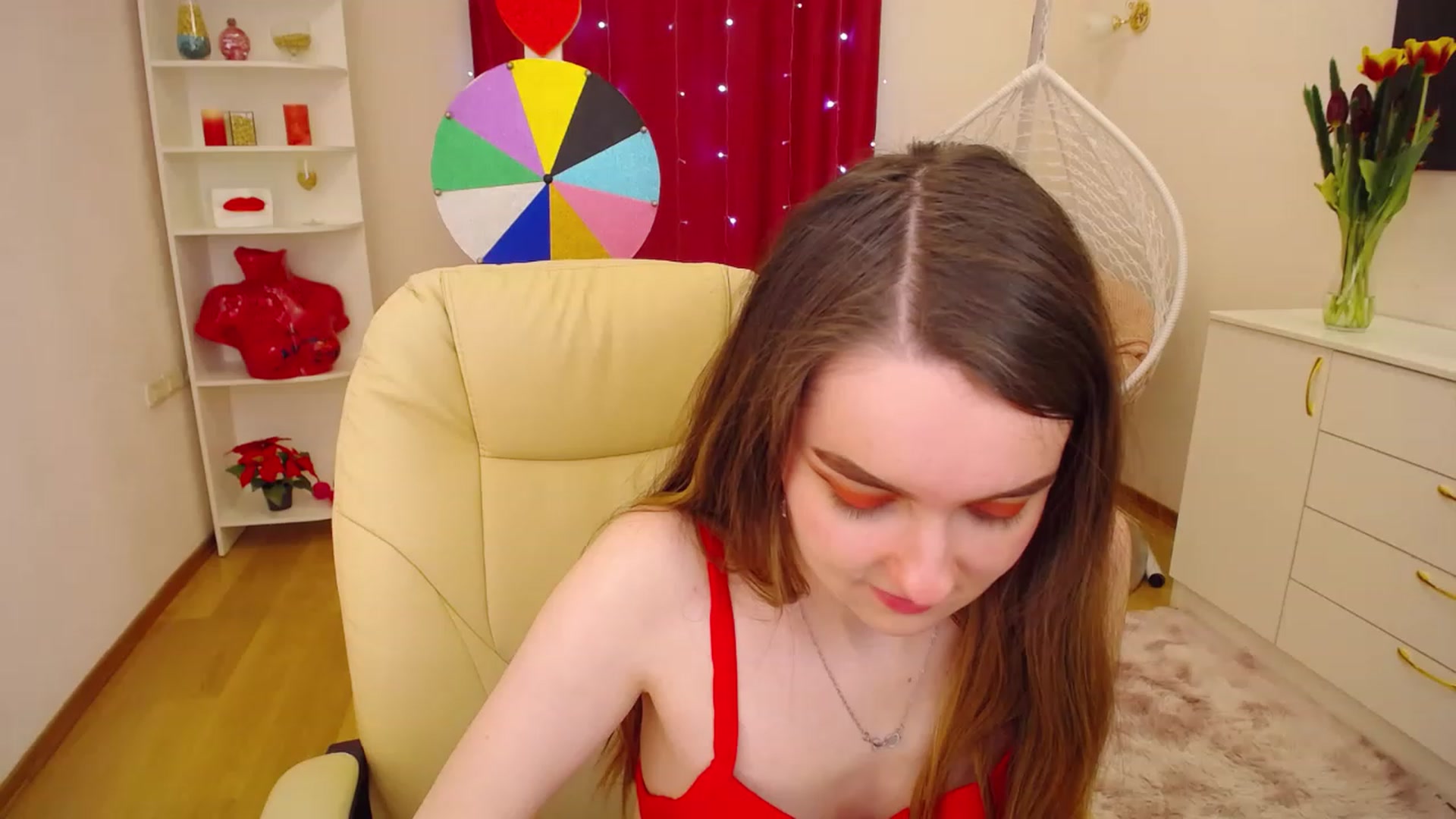 Gallery image thumbnail from OceanFeelss's myfreecams stream on, 03/13/2023, 05:40 image 6 of 20