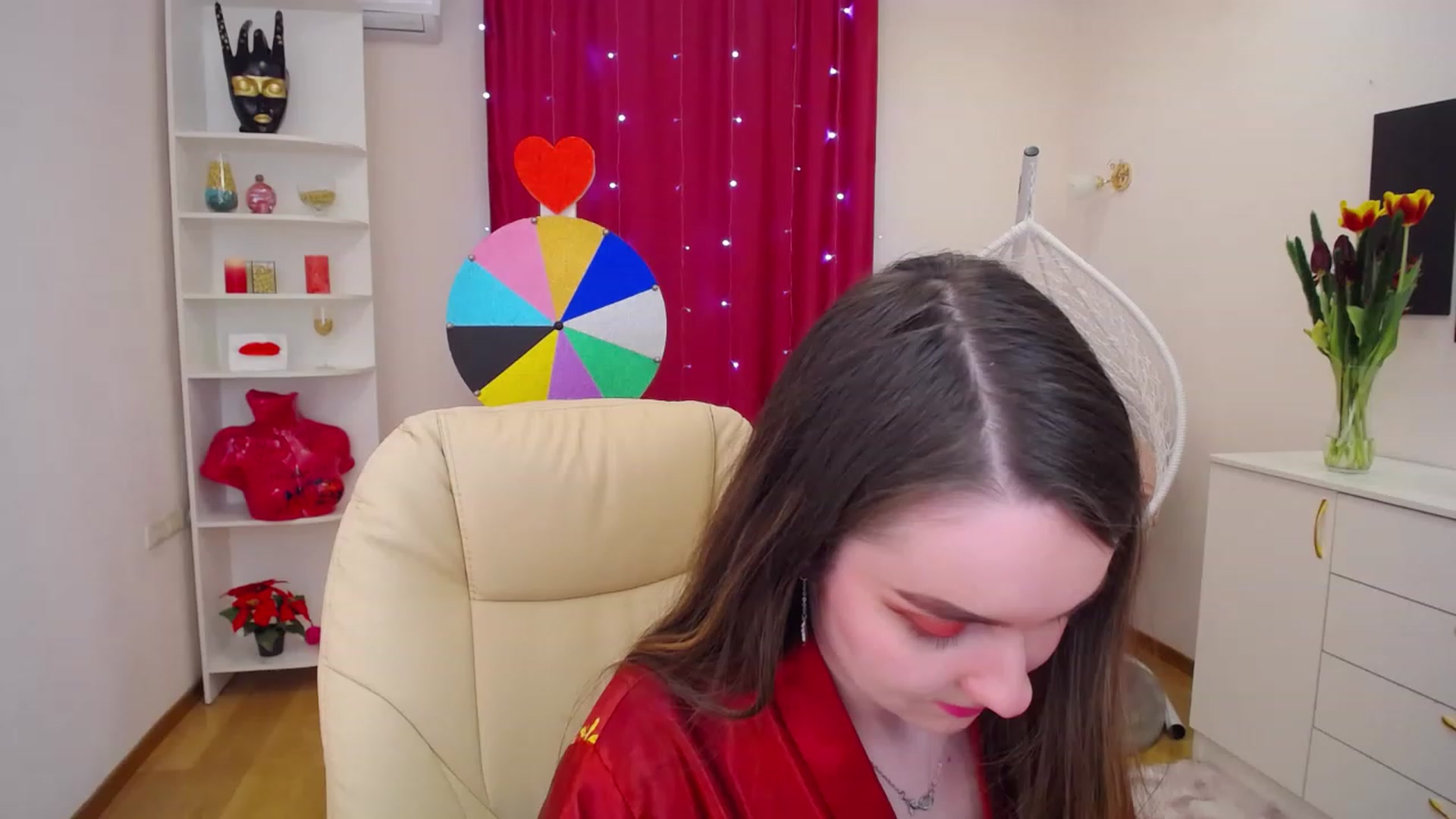 Gallery image thumbnail from OceanFeelss's myfreecams stream on, 03/13/2023, 09:46 image 8 of 20