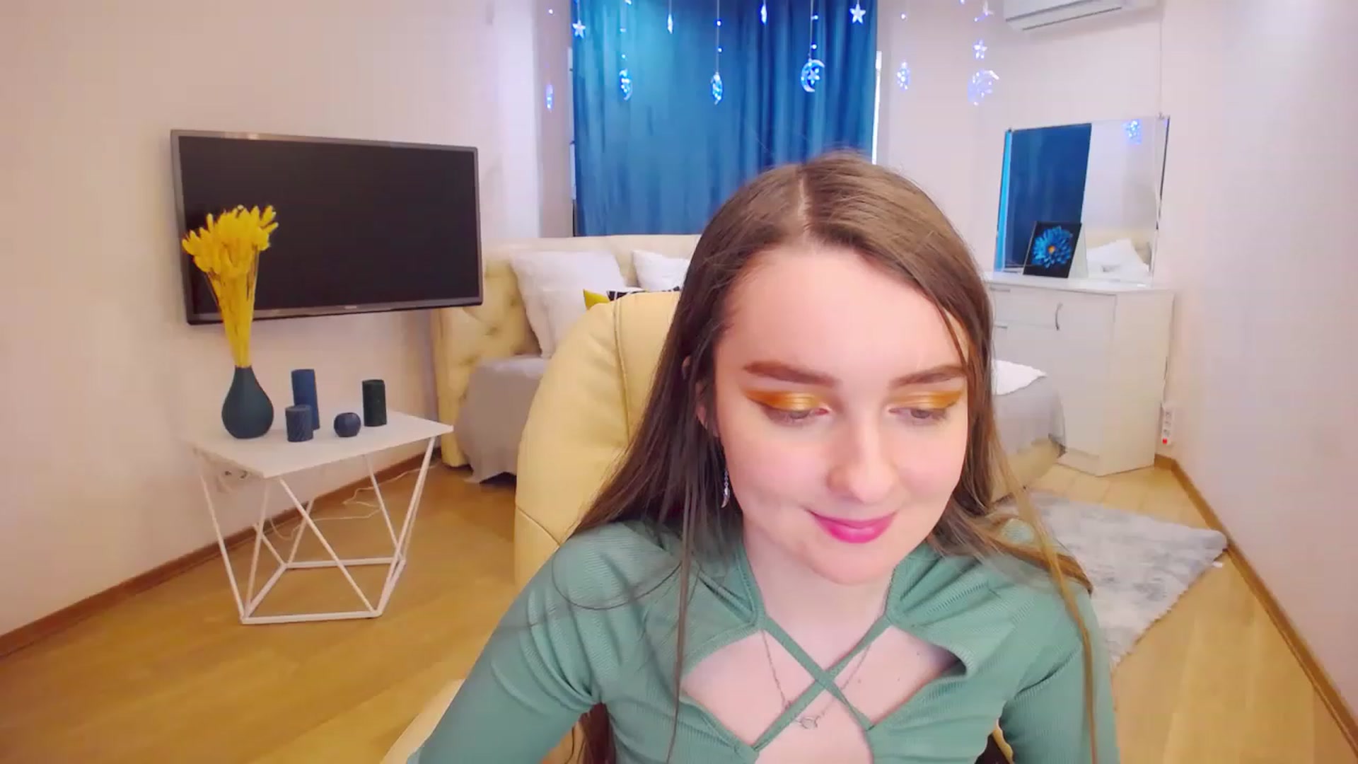 Gallery image thumbnail from OceanFeelss's myfreecams stream on, 03/14/2023, 09:02 image 20 of 20