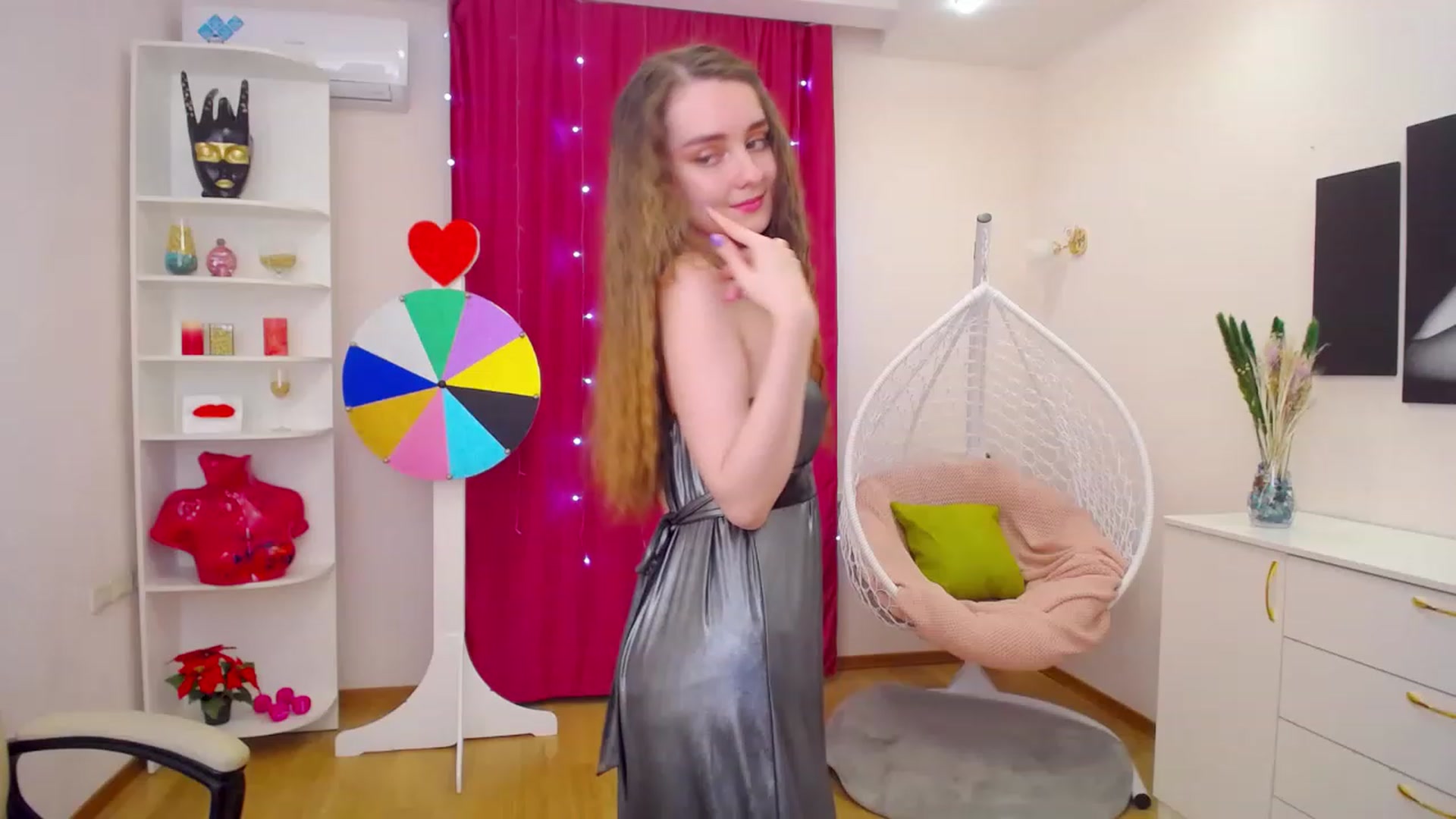 Gallery image thumbnail from OceanFeelss's myfreecams stream on, 03/15/2023, 09:14 image 17 of 20