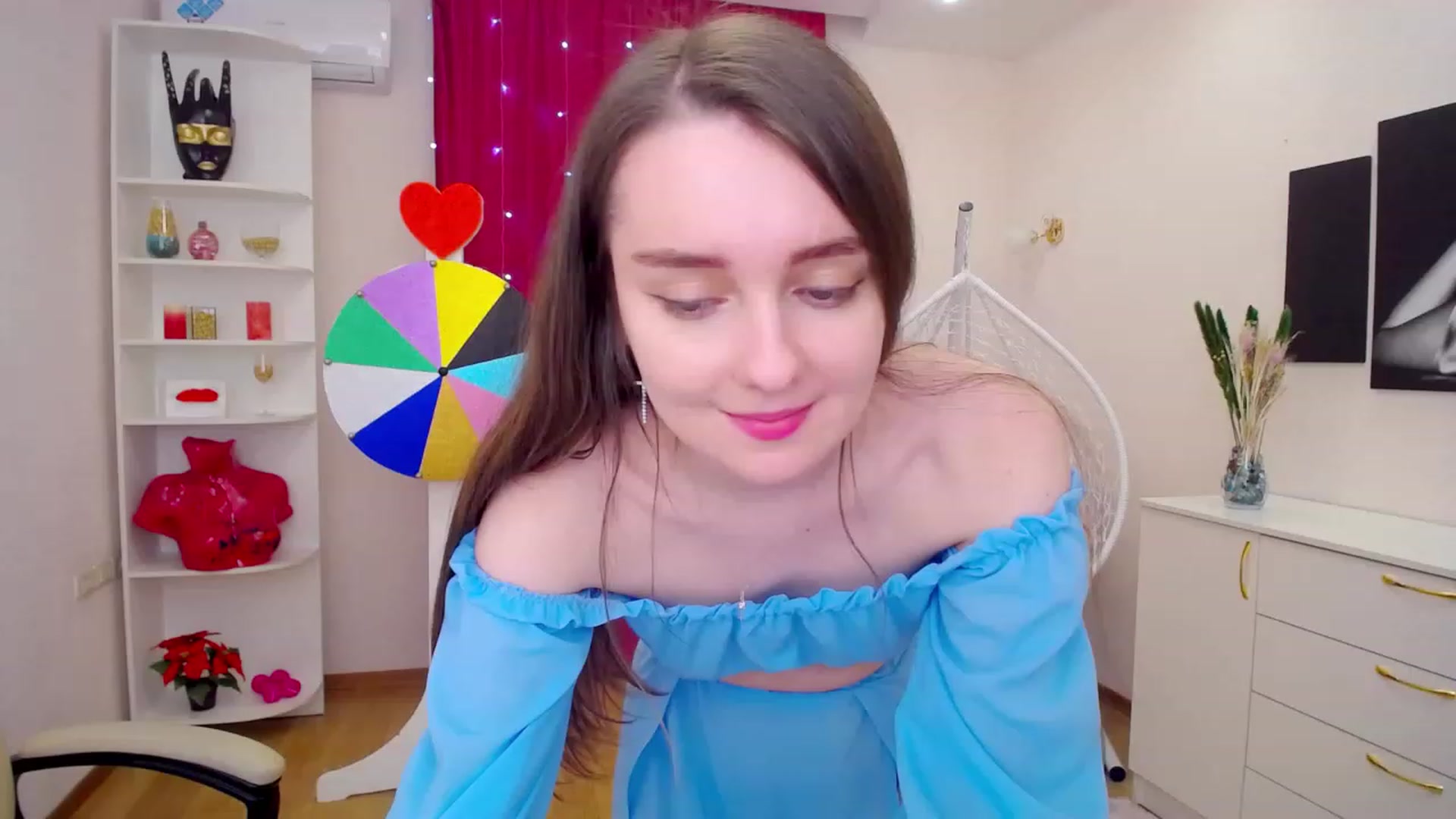 Gallery image thumbnail from OceanFeelss's myfreecams stream on, 03/17/2023, 09:34 image 18 of 20