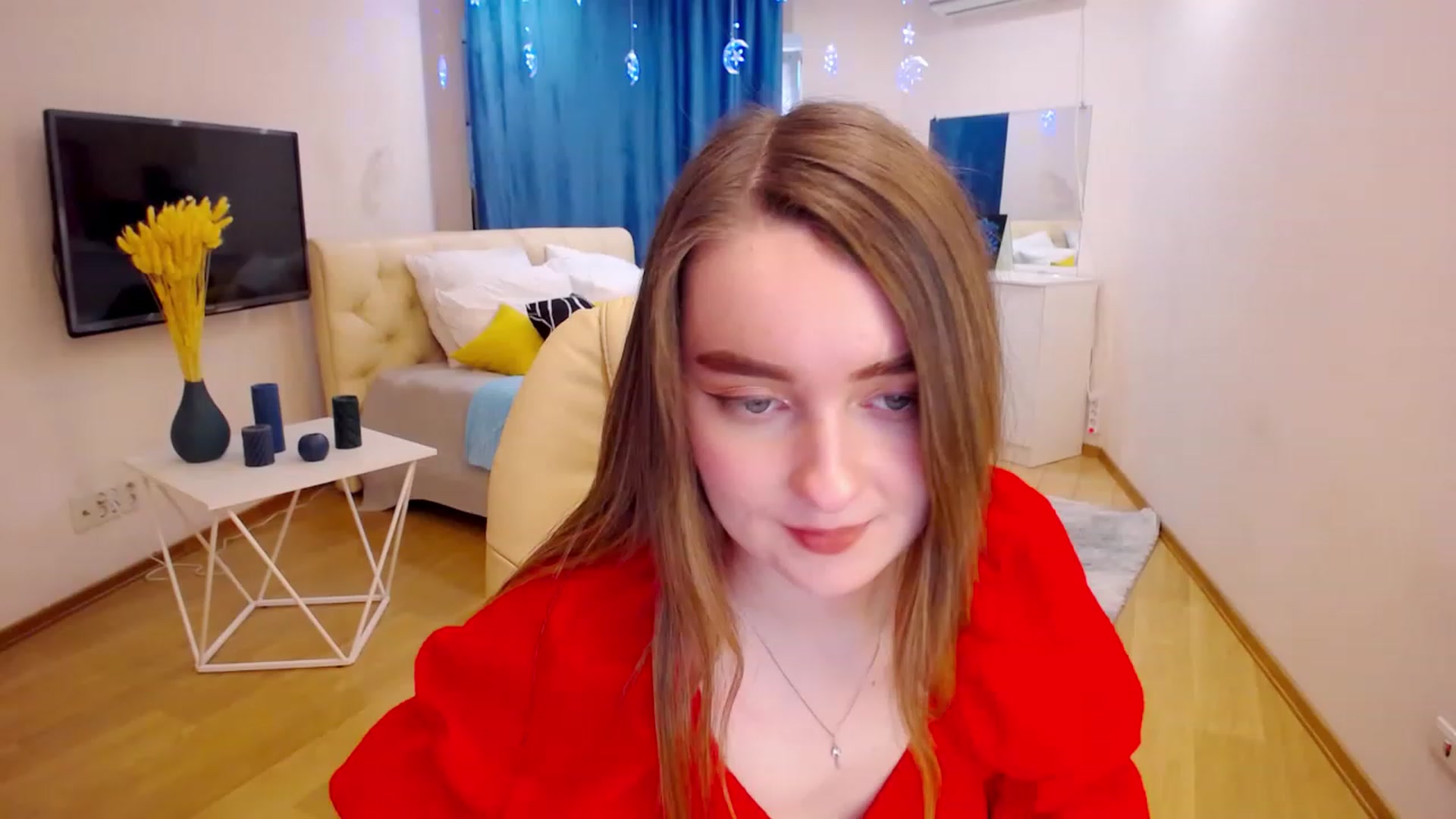 Gallery image thumbnail from OceanFeelss's myfreecams stream on, 03/18/2023, 10:31 image 1 of 20
