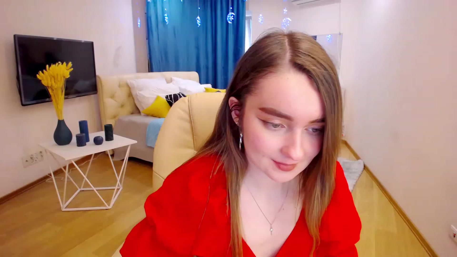 Gallery image thumbnail from OceanFeelss's myfreecams stream on, 03/18/2023, 10:31 image 3 of 20