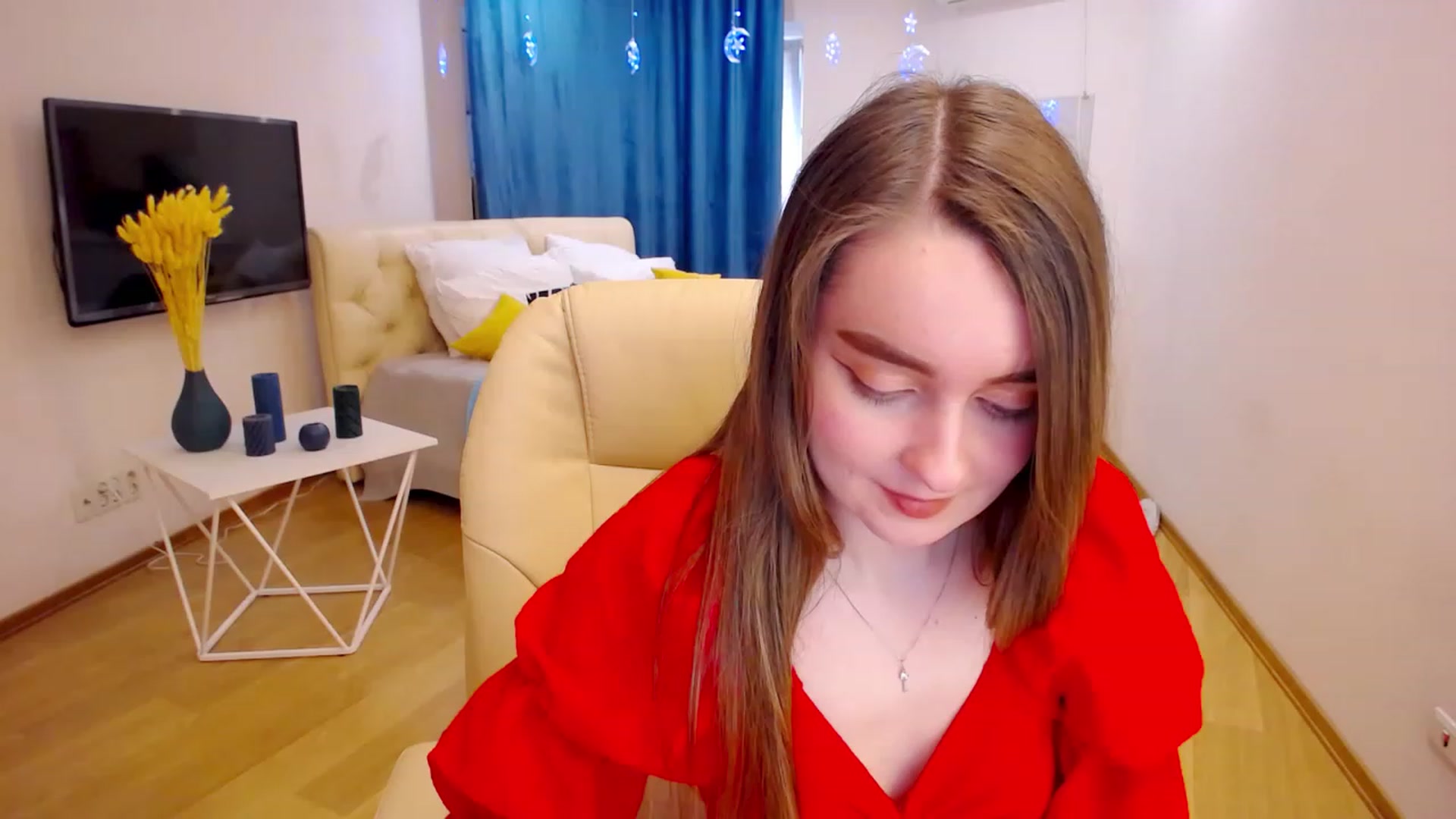 Gallery image thumbnail from OceanFeelss's myfreecams stream on, 03/18/2023, 10:31 image 15 of 20