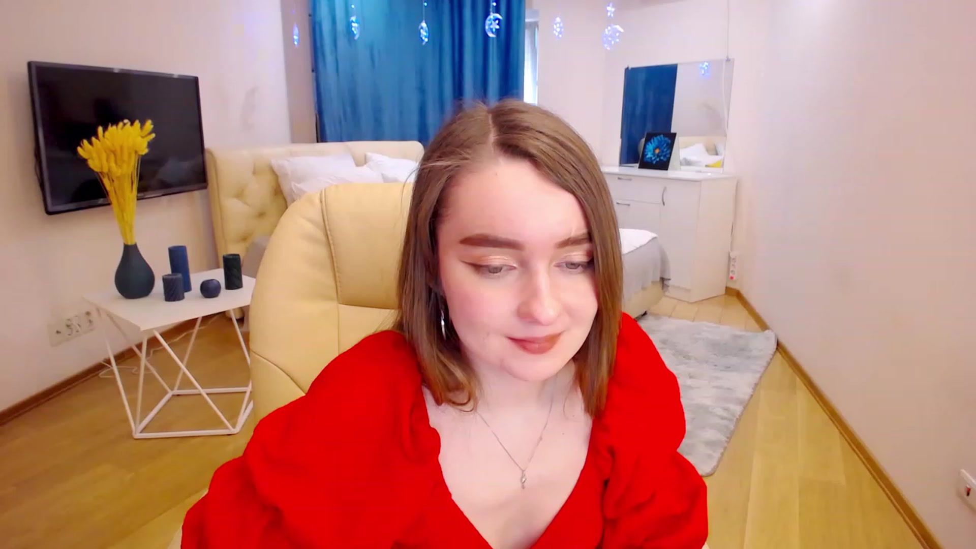 Gallery image thumbnail from OceanFeelss's myfreecams stream on, 03/18/2023, 11:09 image 4 of 20