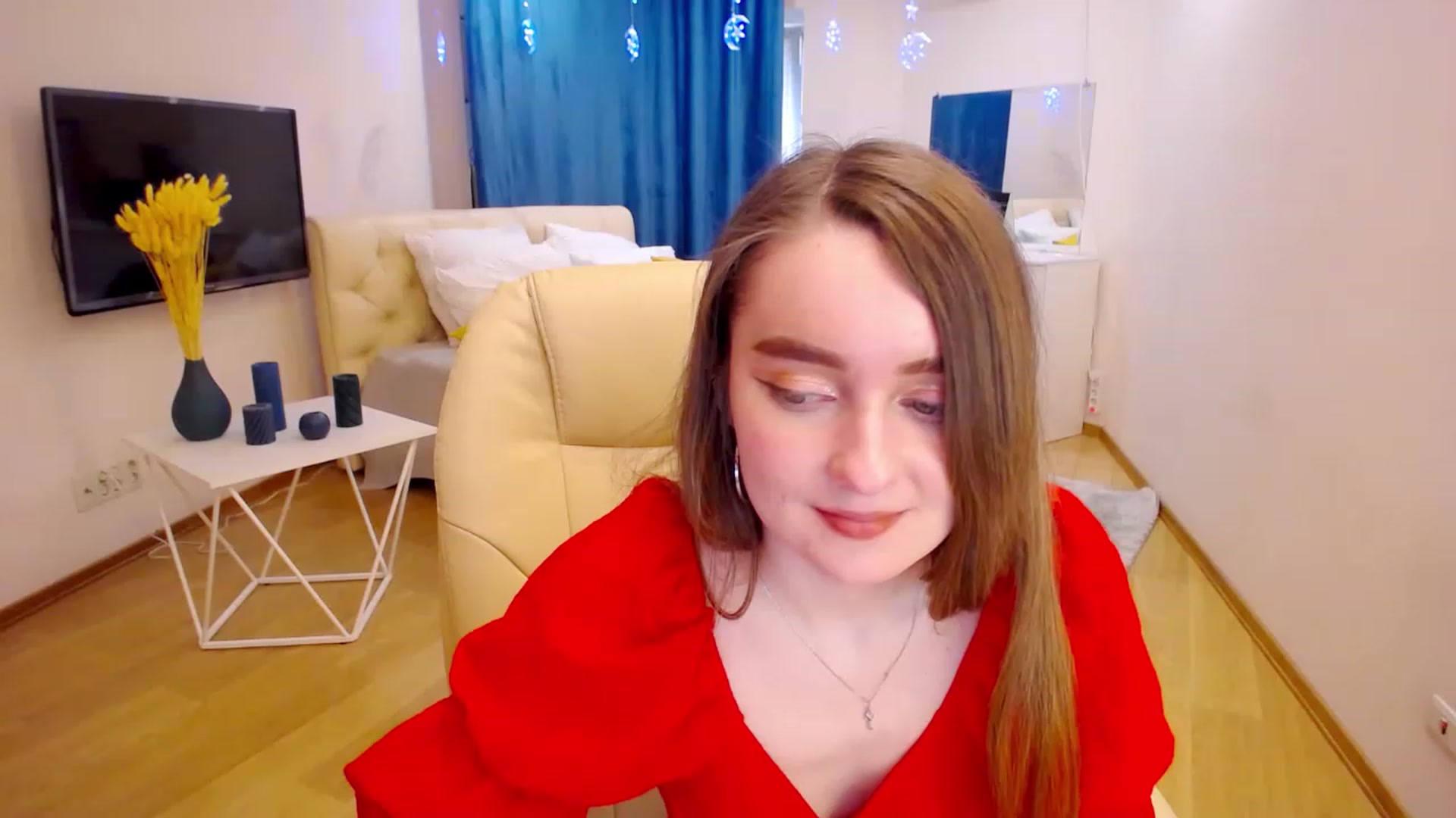 Gallery image thumbnail from OceanFeelss's myfreecams stream on, 03/18/2023, 11:09 image 14 of 20