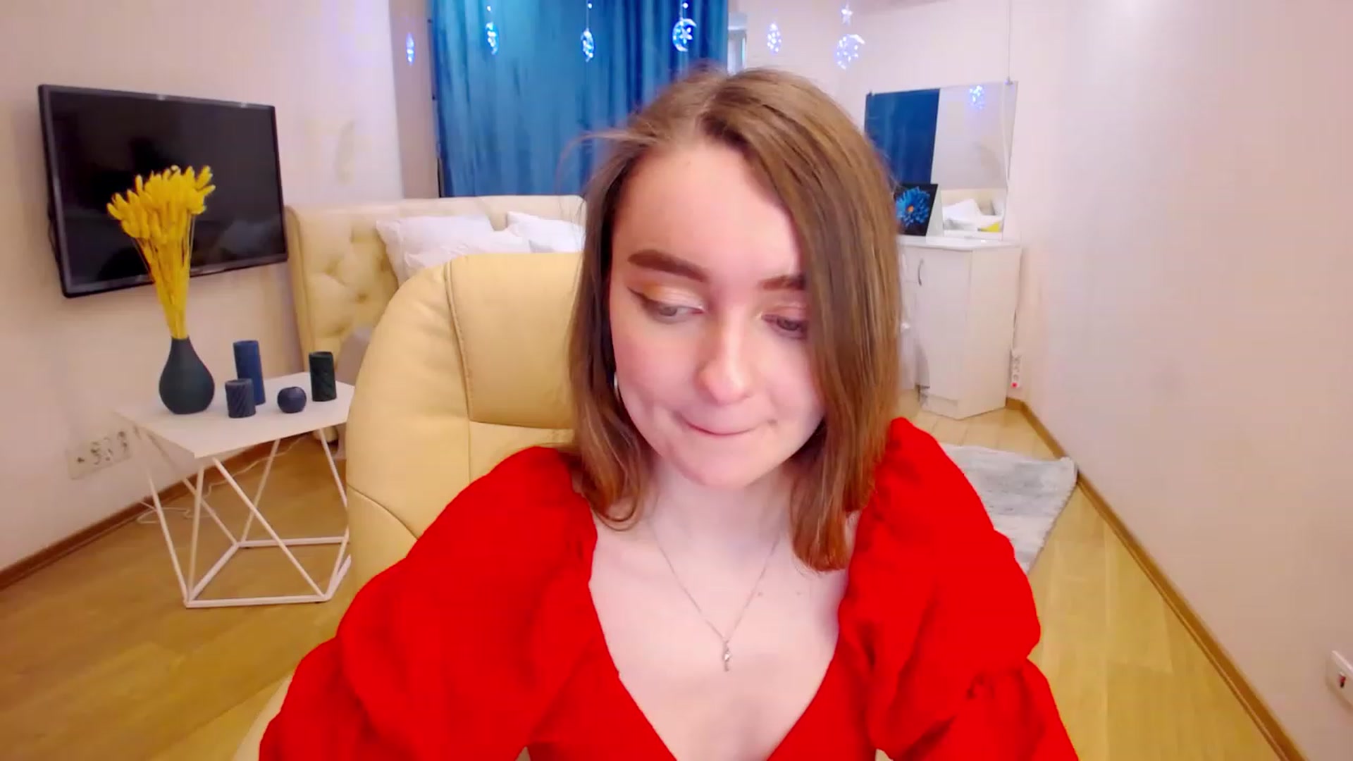 Gallery image thumbnail from OceanFeelss's myfreecams stream on, 03/18/2023, 11:09 image 3 of 20