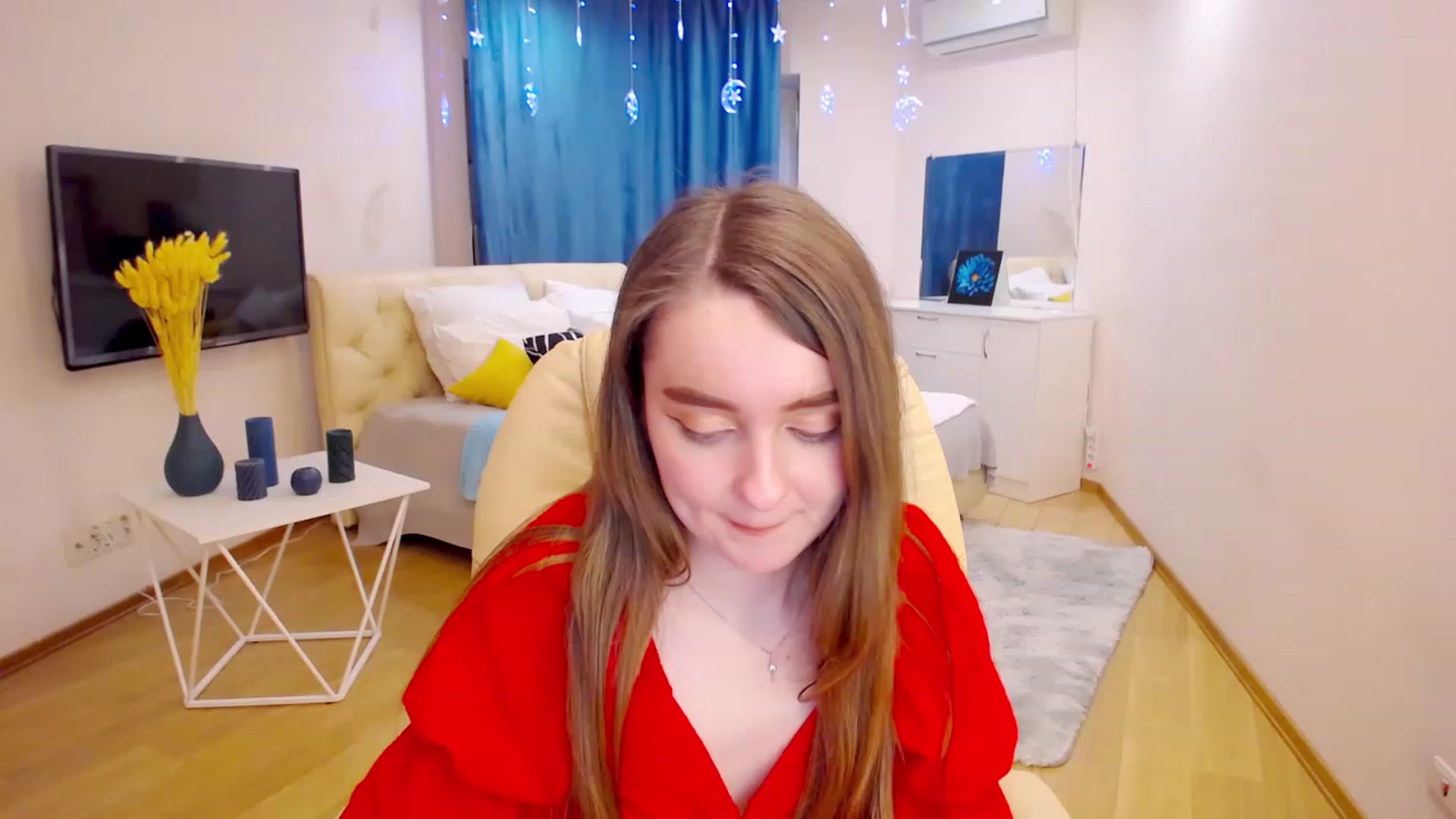 Gallery image thumbnail from OceanFeelss's myfreecams stream on, 03/18/2023, 13:49 image 17 of 20