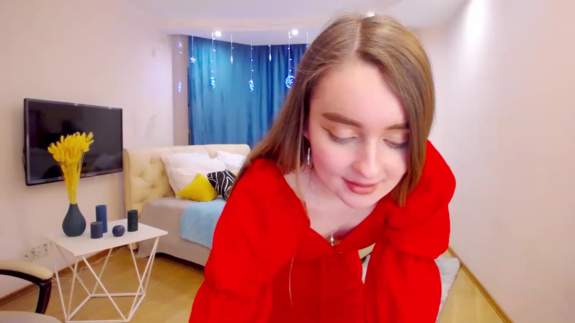 Gallery image thumbnail from OceanFeelss's myfreecams stream on, 03/18/2023, 13:49 image 8 of 20