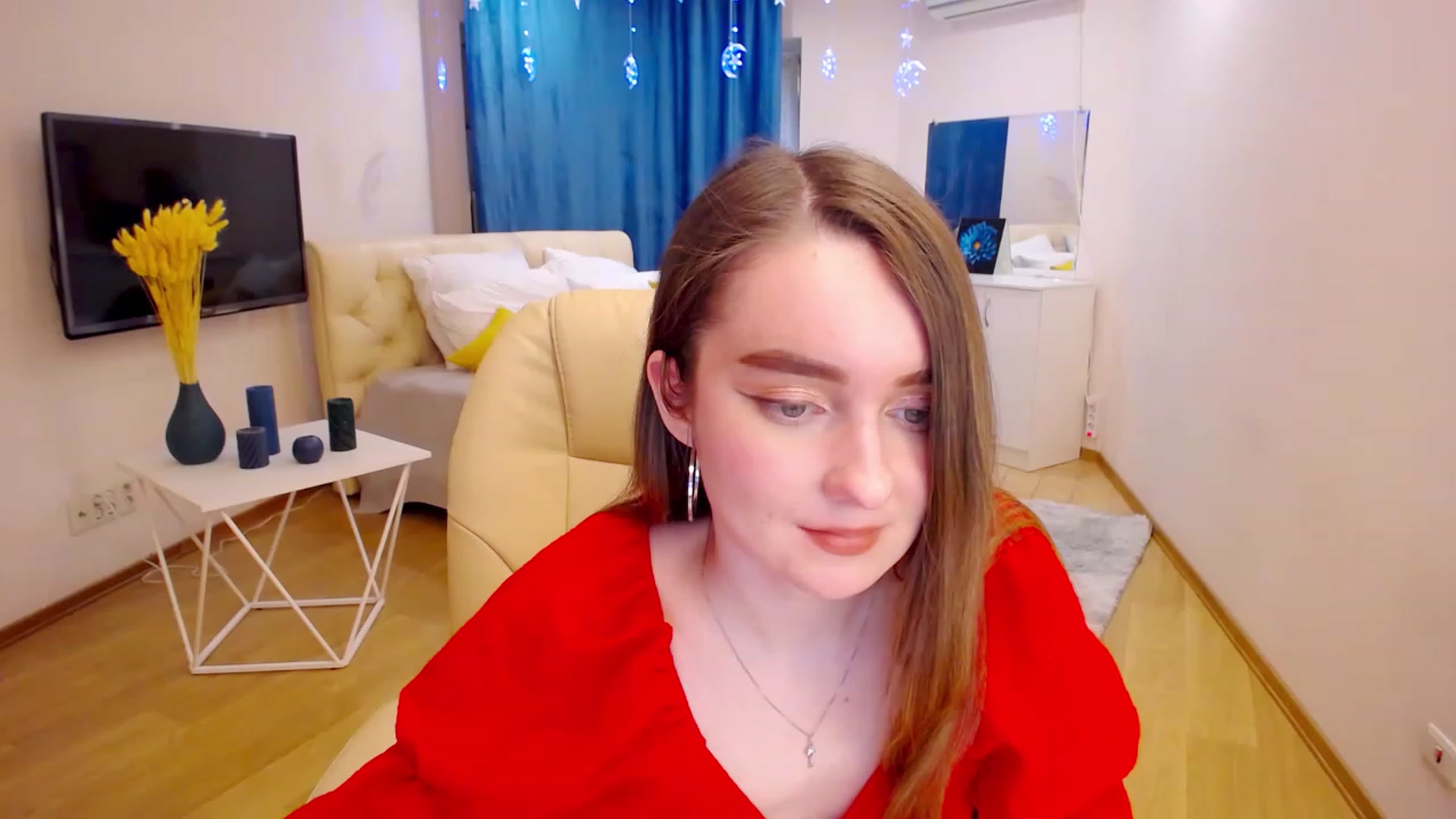 Gallery image thumbnail from OceanFeelss's myfreecams stream on, 03/18/2023, 13:49 image 3 of 20