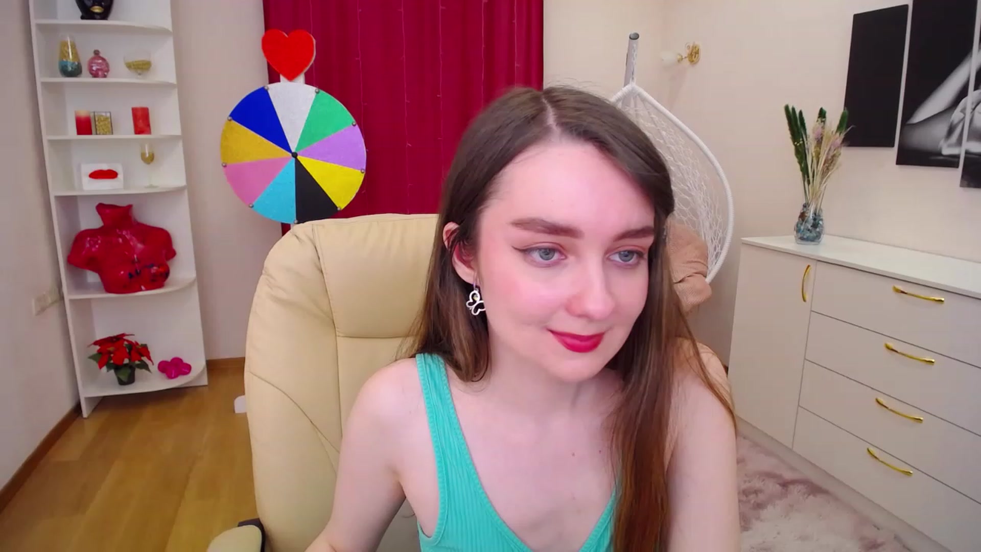 Gallery image thumbnail from OceanFeelss's myfreecams stream on, 03/20/2023, 11:48 image 1 of 20