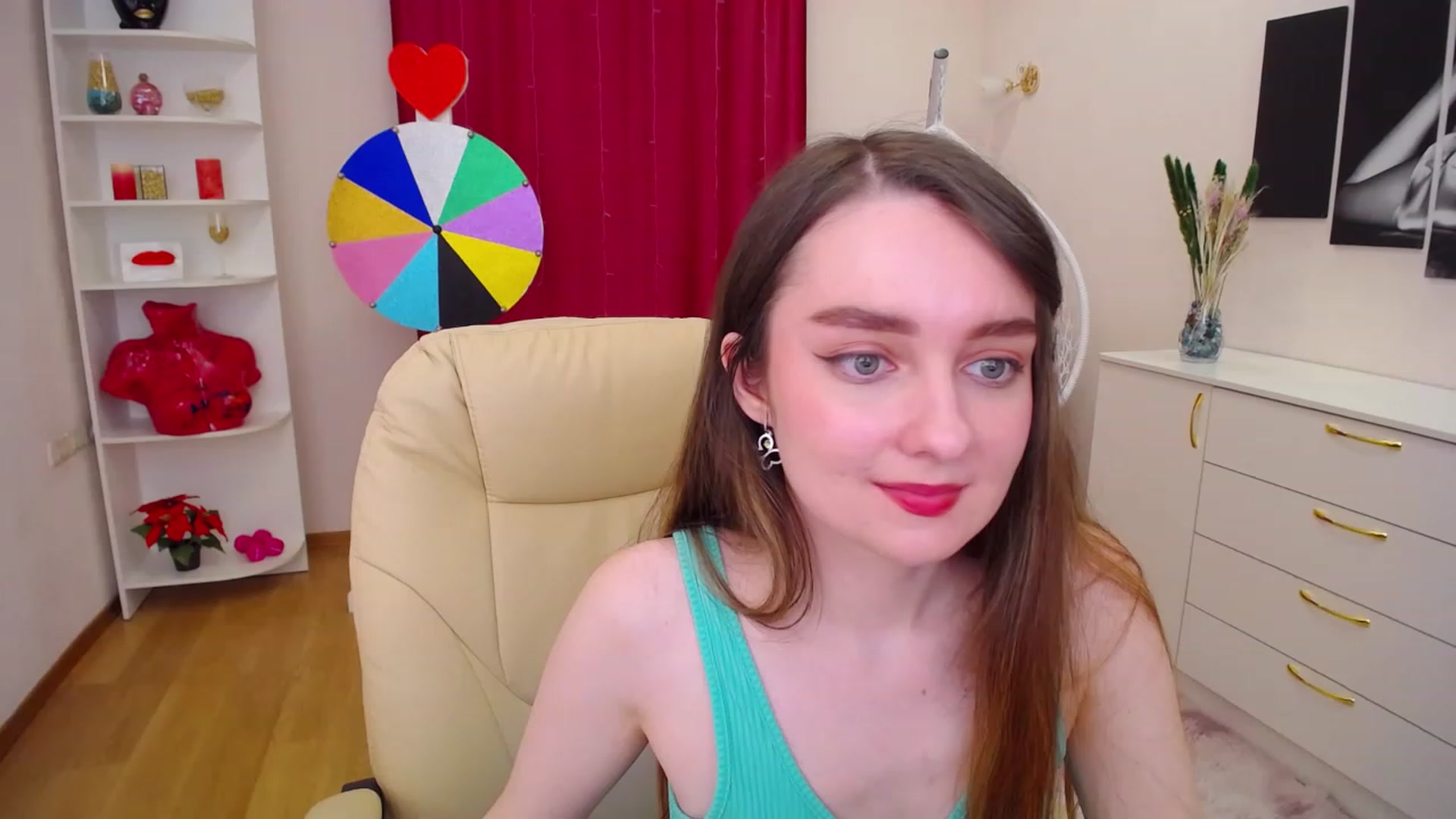 Gallery image thumbnail from OceanFeelss's myfreecams stream on, 03/20/2023, 11:48 image 6 of 20