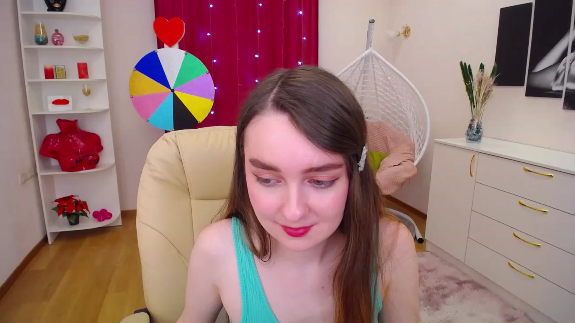 Gallery image thumbnail from OceanFeelss's myfreecams stream on, 03/20/2023, 11:48 image 5 of 20