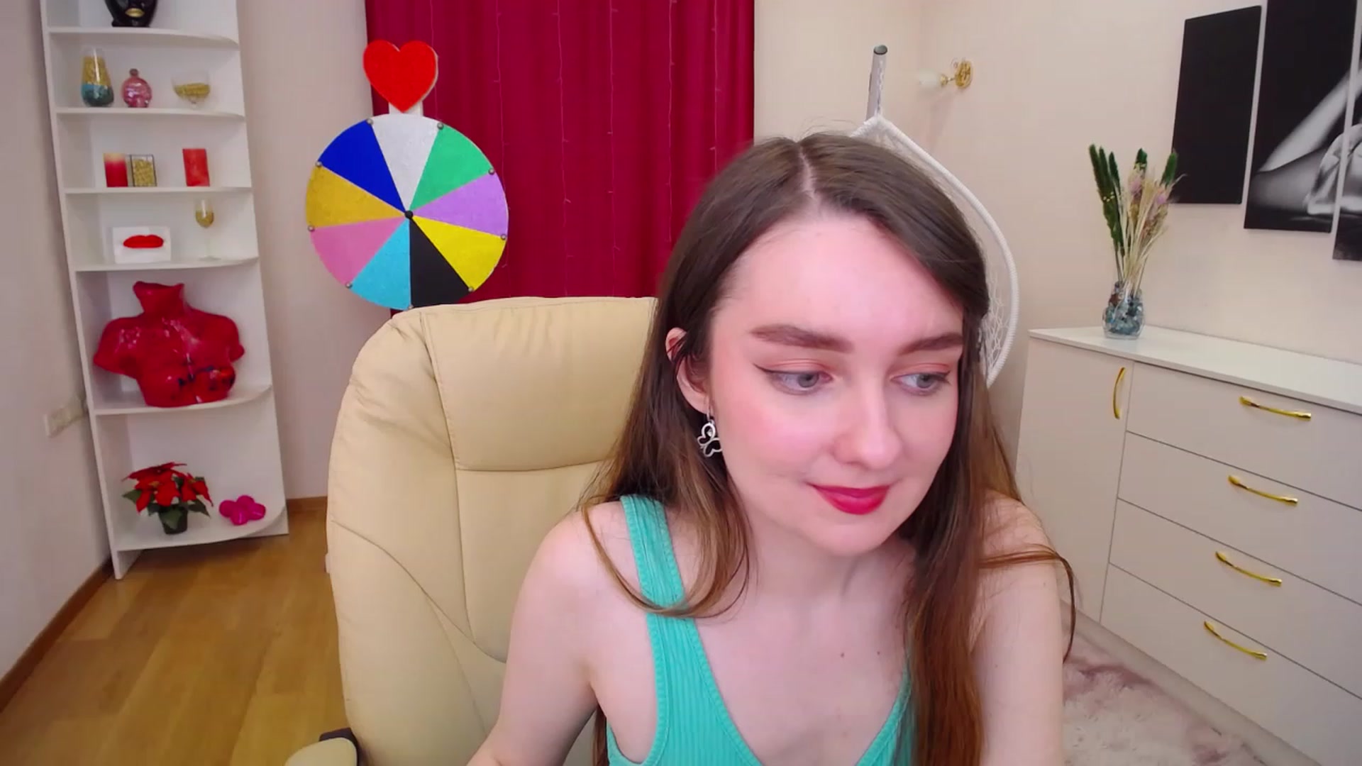 Gallery image thumbnail from OceanFeelss's myfreecams stream on, 03/20/2023, 11:48 image 8 of 20