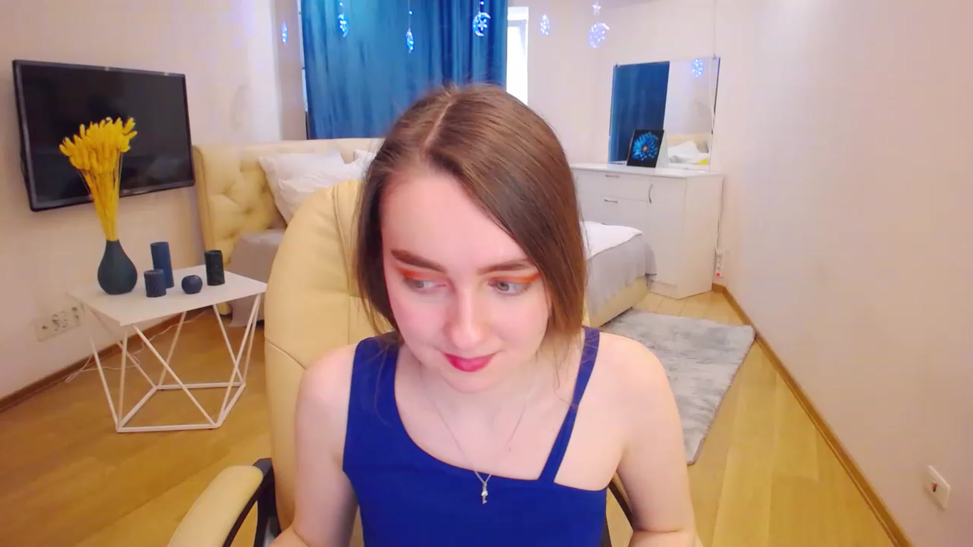 Gallery image thumbnail from OceanFeelss's myfreecams stream on, 03/21/2023, 11:37 image 4 of 20
