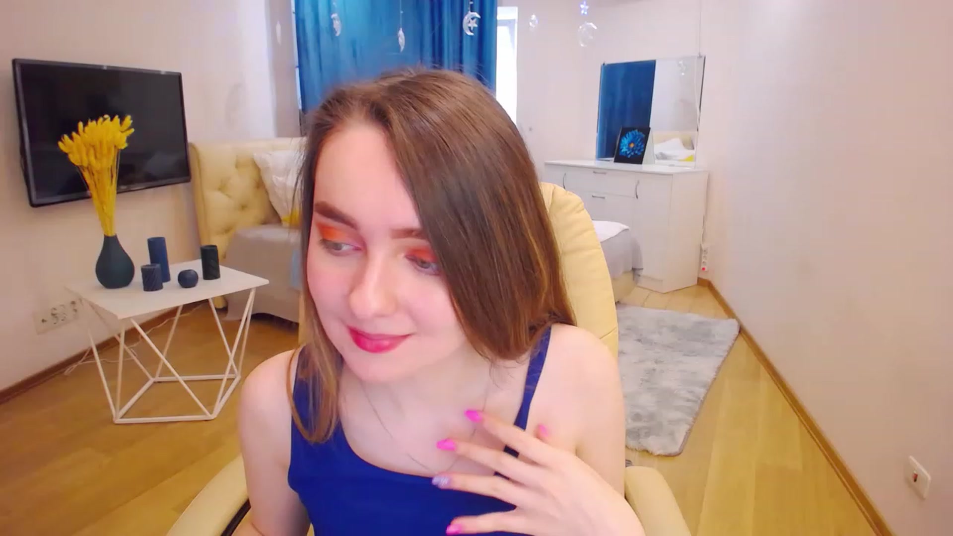 Gallery image thumbnail from OceanFeelss's myfreecams stream on, 03/21/2023, 11:37 image 19 of 20