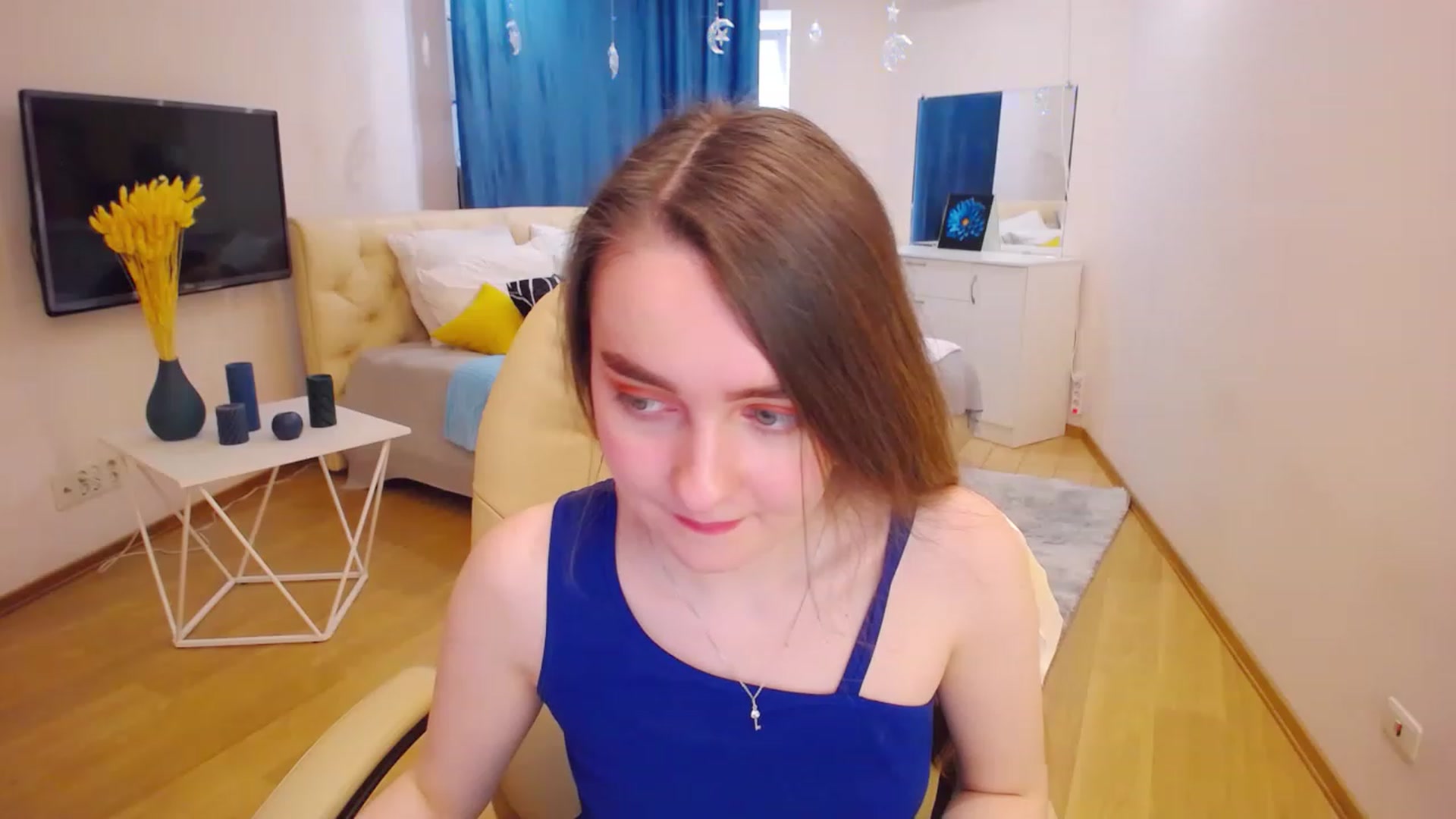 Gallery image thumbnail from OceanFeelss's myfreecams stream on, 03/21/2023, 11:37 image 6 of 20
