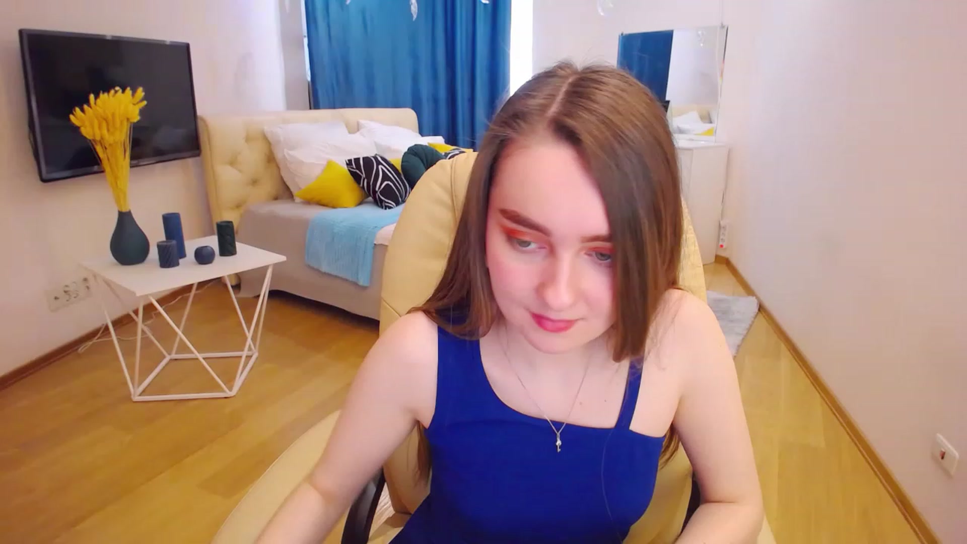Gallery image thumbnail from OceanFeelss's myfreecams stream on, 03/21/2023, 12:53 image 3 of 20