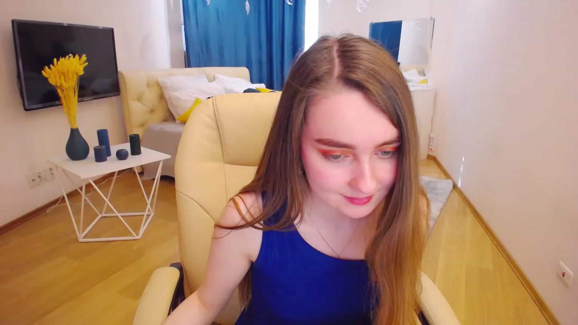 Gallery image thumbnail from OceanFeelss's myfreecams stream on, 03/21/2023, 13:55 image 5 of 20