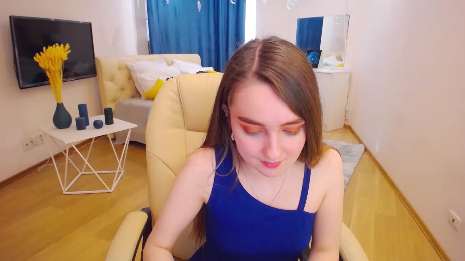 Gallery image thumbnail from OceanFeelss's myfreecams stream on, 03/21/2023, 13:55 image 12 of 20