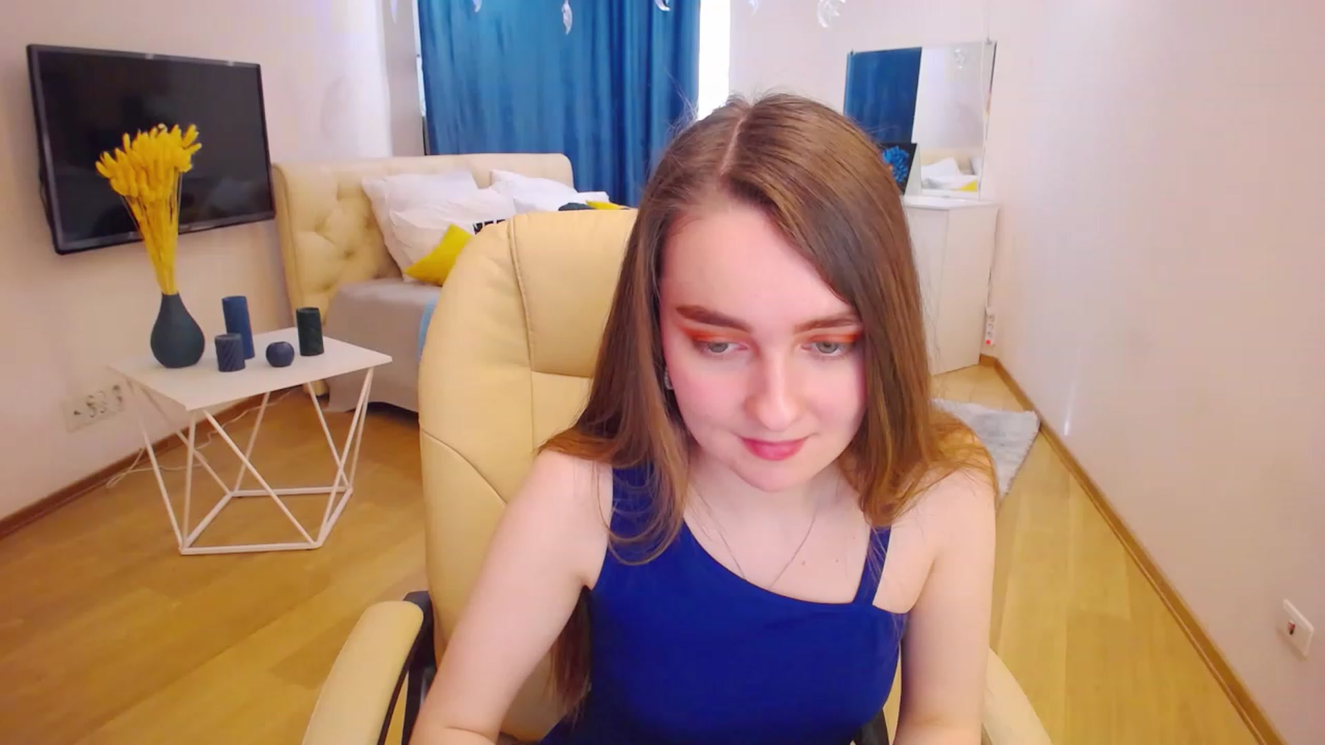 Gallery image thumbnail from OceanFeelss's myfreecams stream on, 03/21/2023, 13:55 image 10 of 20