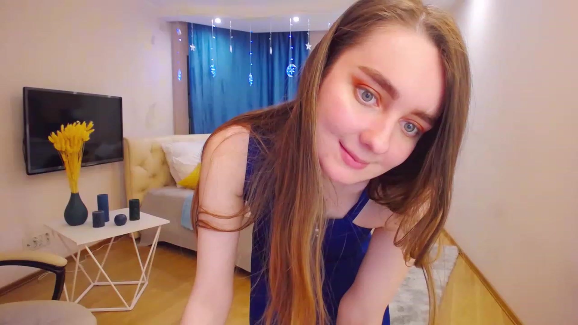 Gallery image thumbnail from OceanFeelss's myfreecams stream on, 03/21/2023, 16:14 image 14 of 20