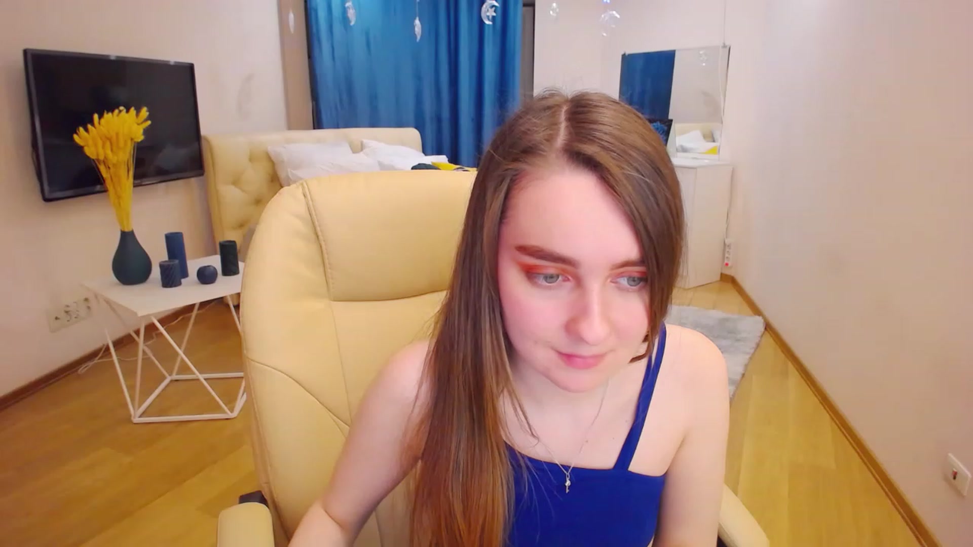 Gallery image thumbnail from OceanFeelss's myfreecams stream on, 03/21/2023, 16:14 image 15 of 20