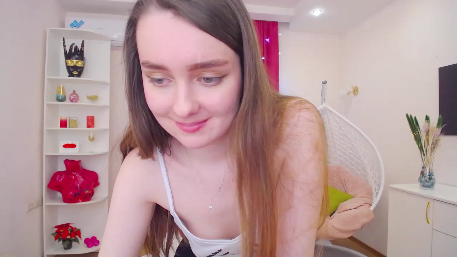Gallery image thumbnail from OceanFeelss's myfreecams stream on, 03/25/2023, 16:45 image 14 of 20