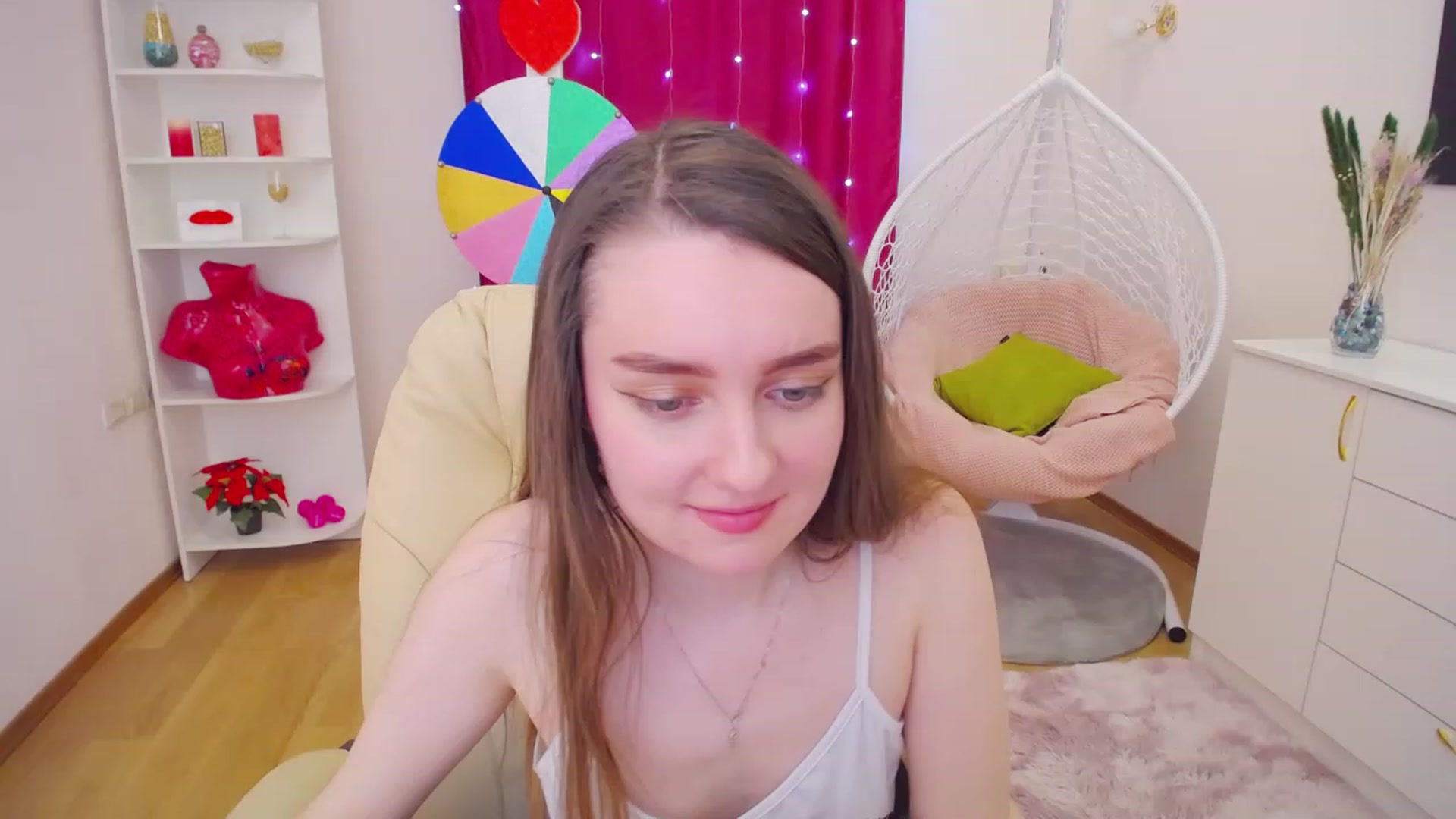 Gallery image thumbnail from OceanFeelss's myfreecams stream on, 03/25/2023, 16:45 image 13 of 20
