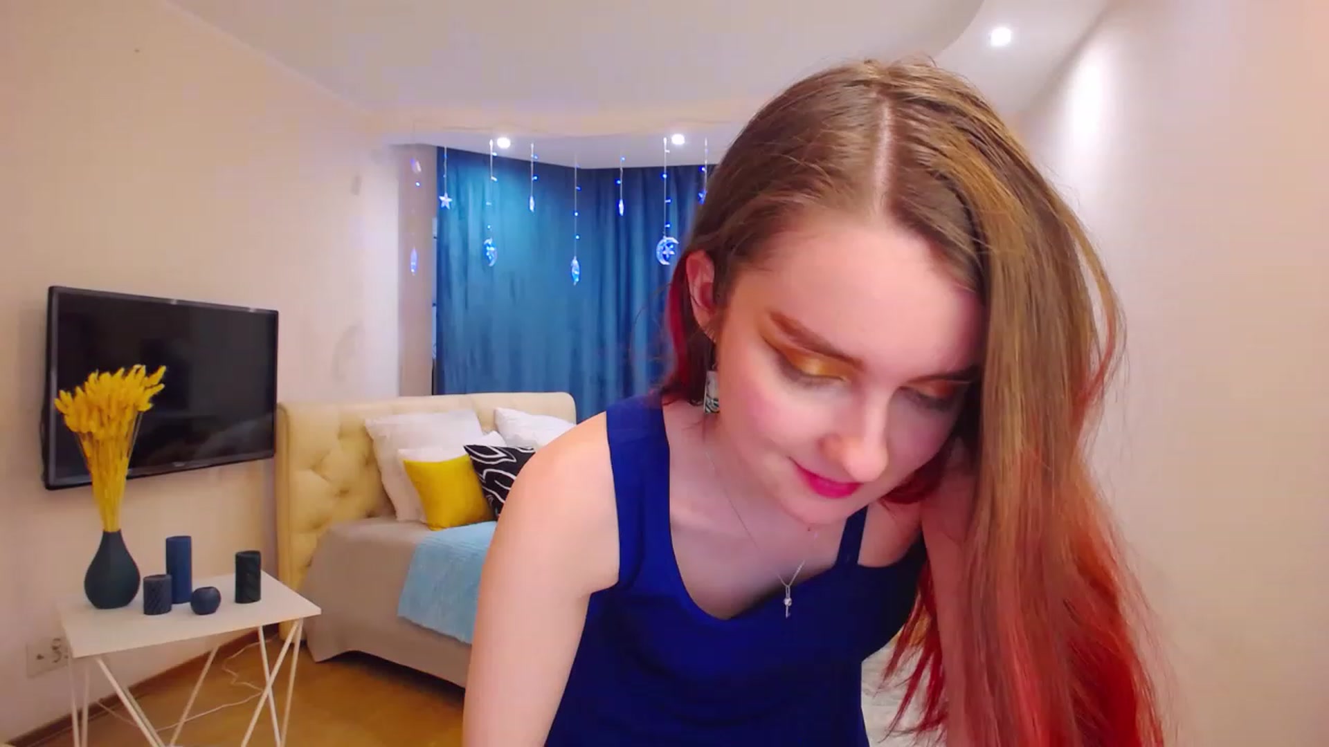 Gallery image thumbnail from OceanFeelss's myfreecams stream on, 03/28/2023, 07:50 image 1 of 20