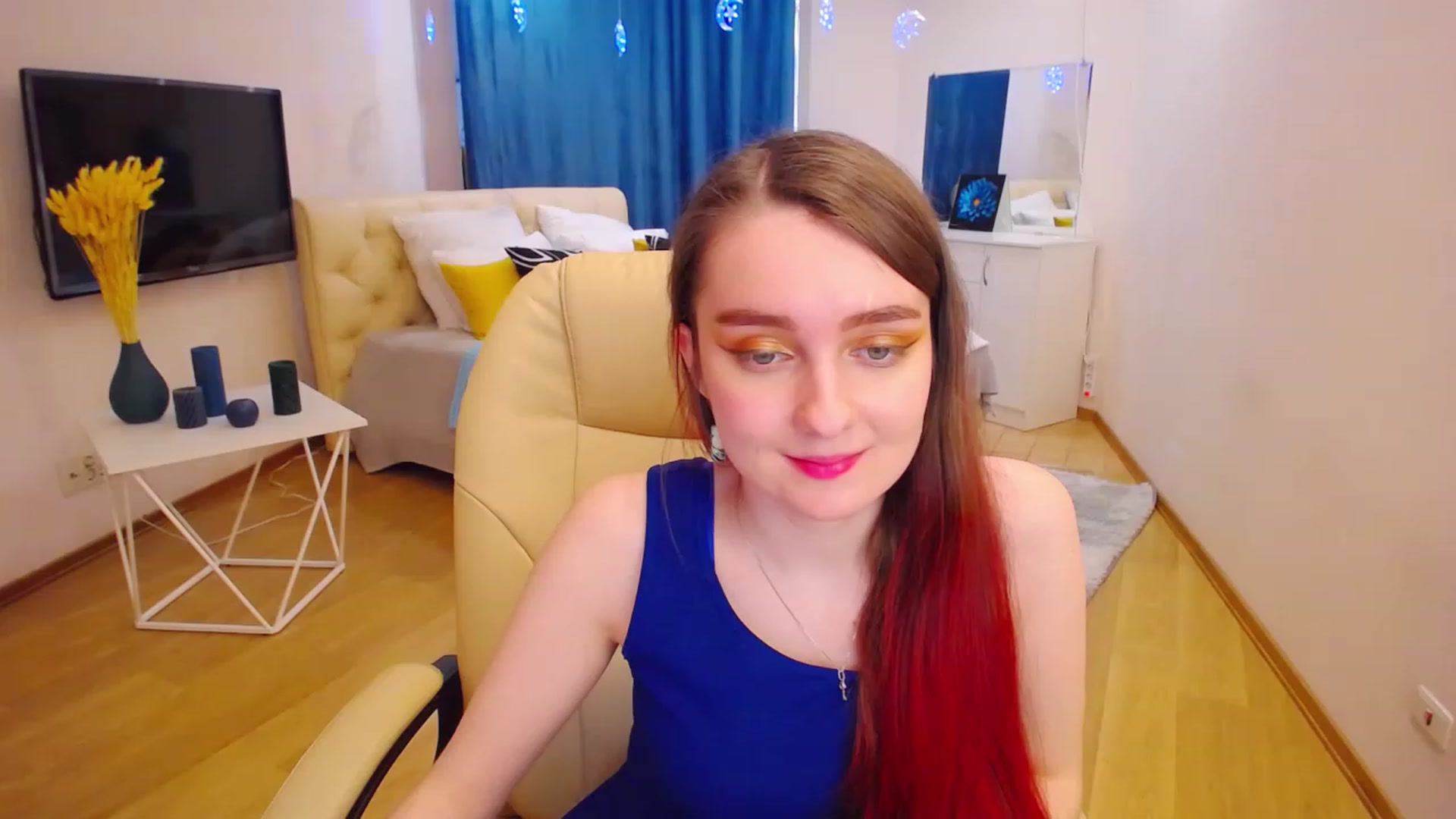 Gallery image thumbnail from OceanFeelss's myfreecams stream on, 03/28/2023, 07:50 image 17 of 20