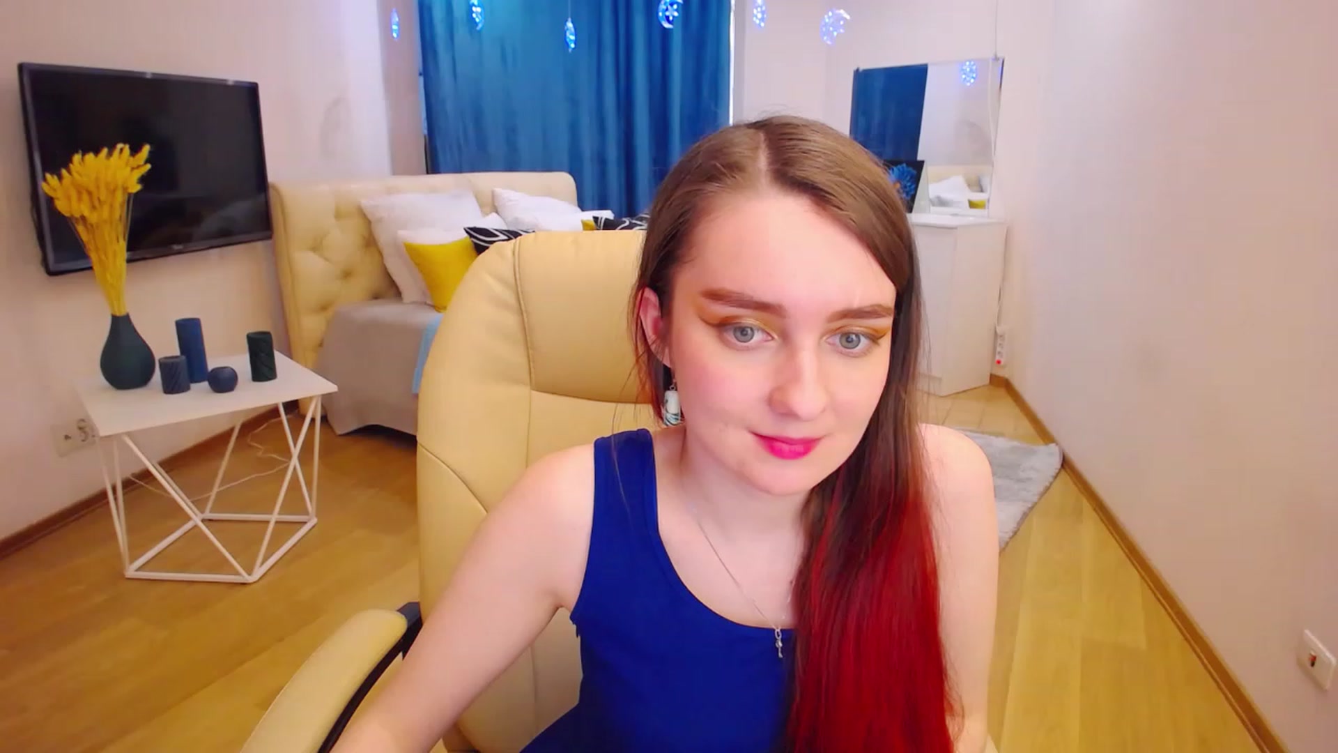 Gallery image thumbnail from OceanFeelss's myfreecams stream on, 03/28/2023, 07:50 image 16 of 20