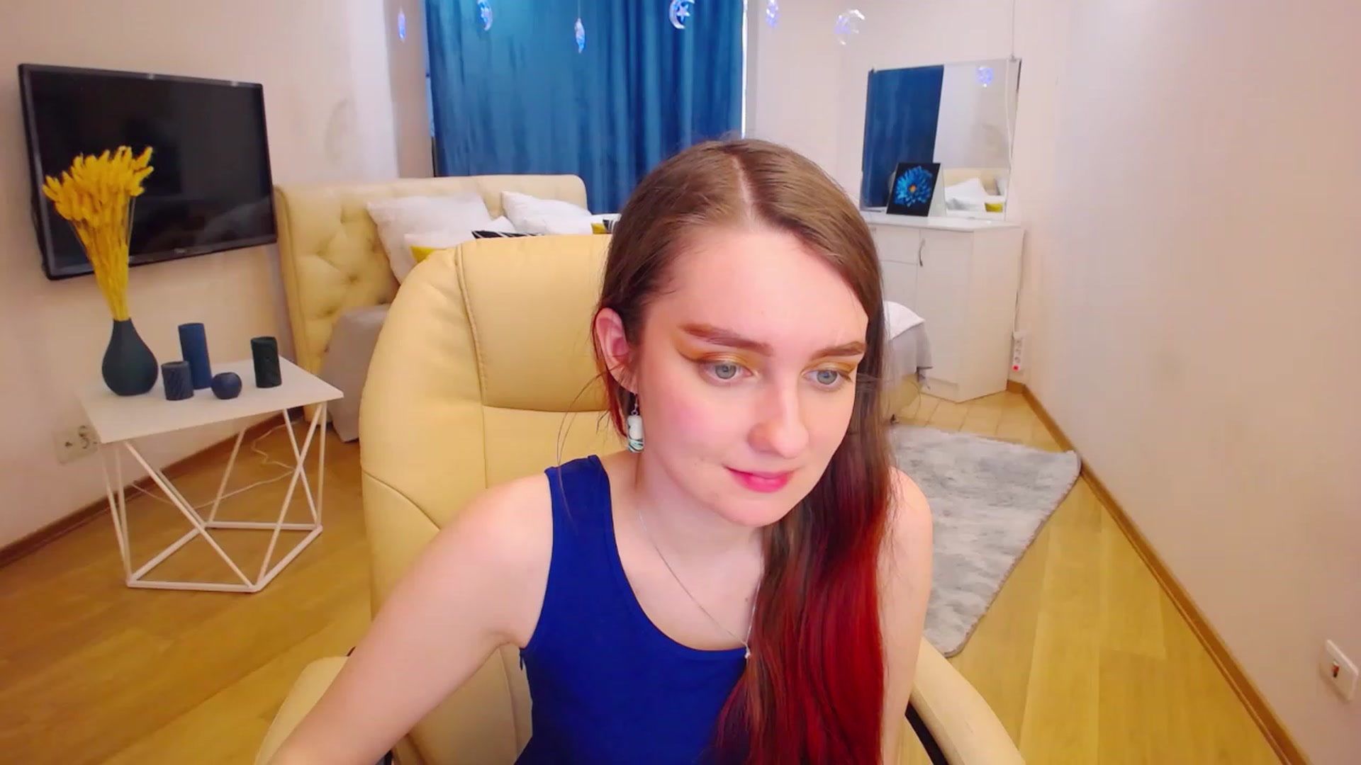 Gallery image thumbnail from OceanFeelss's myfreecams stream on, 03/28/2023, 07:50 image 11 of 20