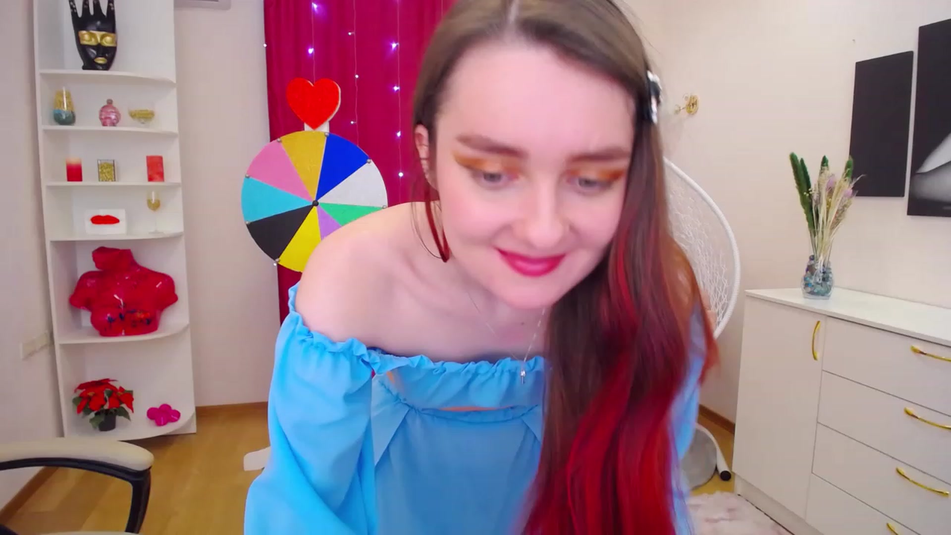 Gallery image thumbnail from OceanFeelss's myfreecams stream on, 03/29/2023, 09:06 image 3 of 20