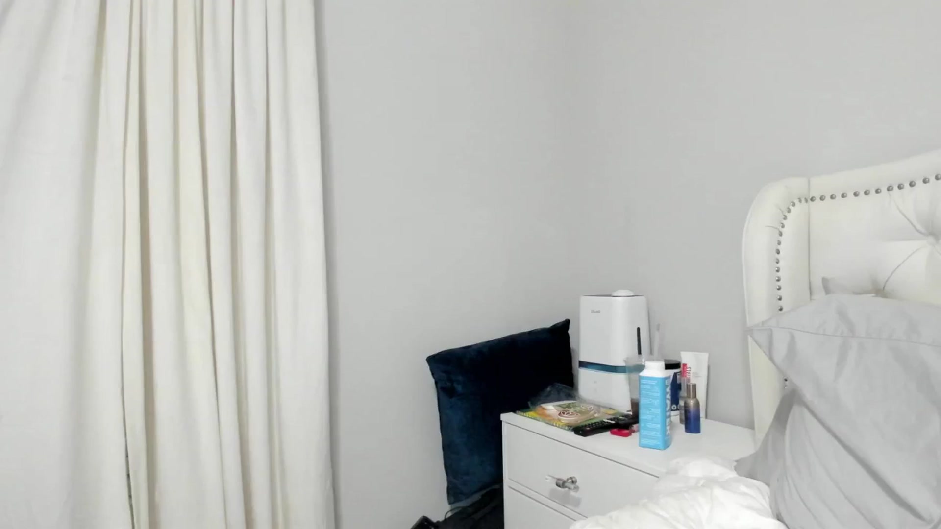 Gallery image thumbnail from OceanGoddesss's myfreecams stream on, 11/05/2024, 05:35 image 3 of 20