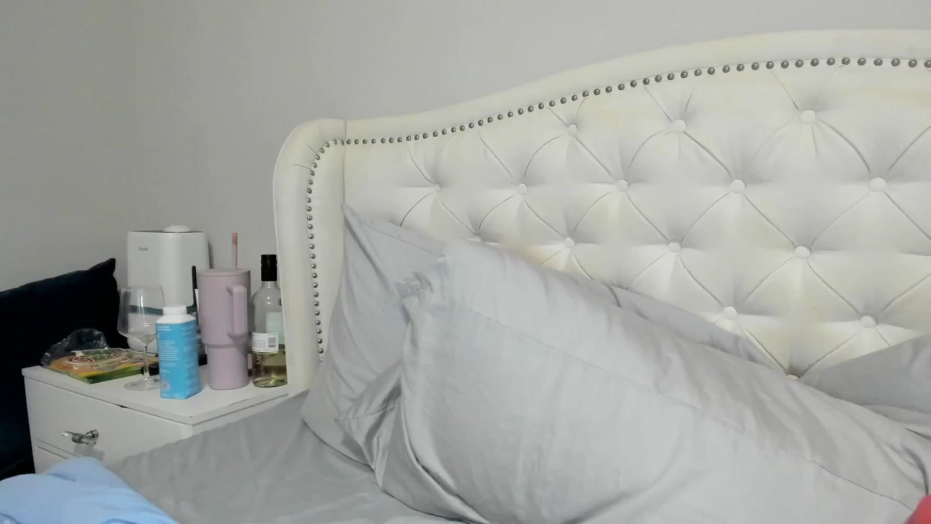 Gallery image thumbnail from OceanGoddesss's myfreecams stream on, 11/21/2024, 07:39 image 18 of 20