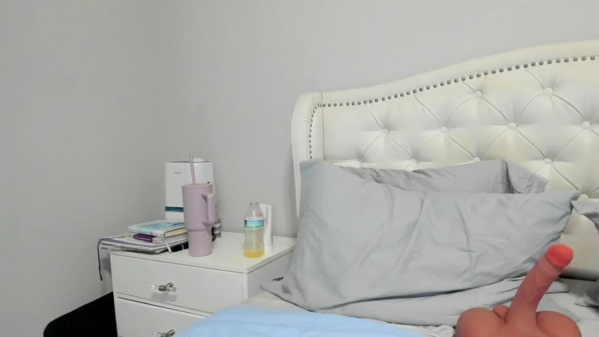 Gallery image thumbnail from OceanGoddesss's myfreecams stream on, 11/27/2024, 03:27 image 6 of 20