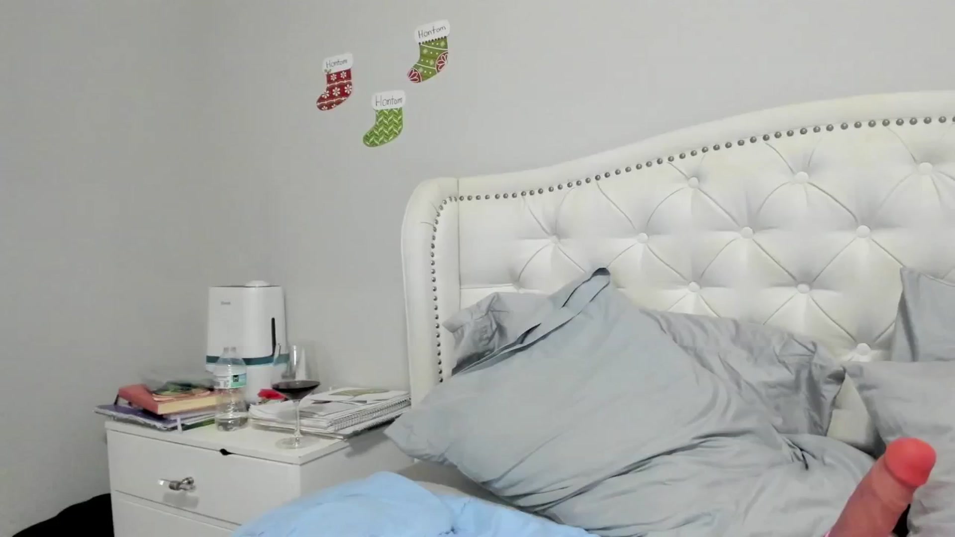 Gallery image thumbnail from OceanGoddesss's myfreecams stream on, 12/05/2024, 06:23 image 4 of 20