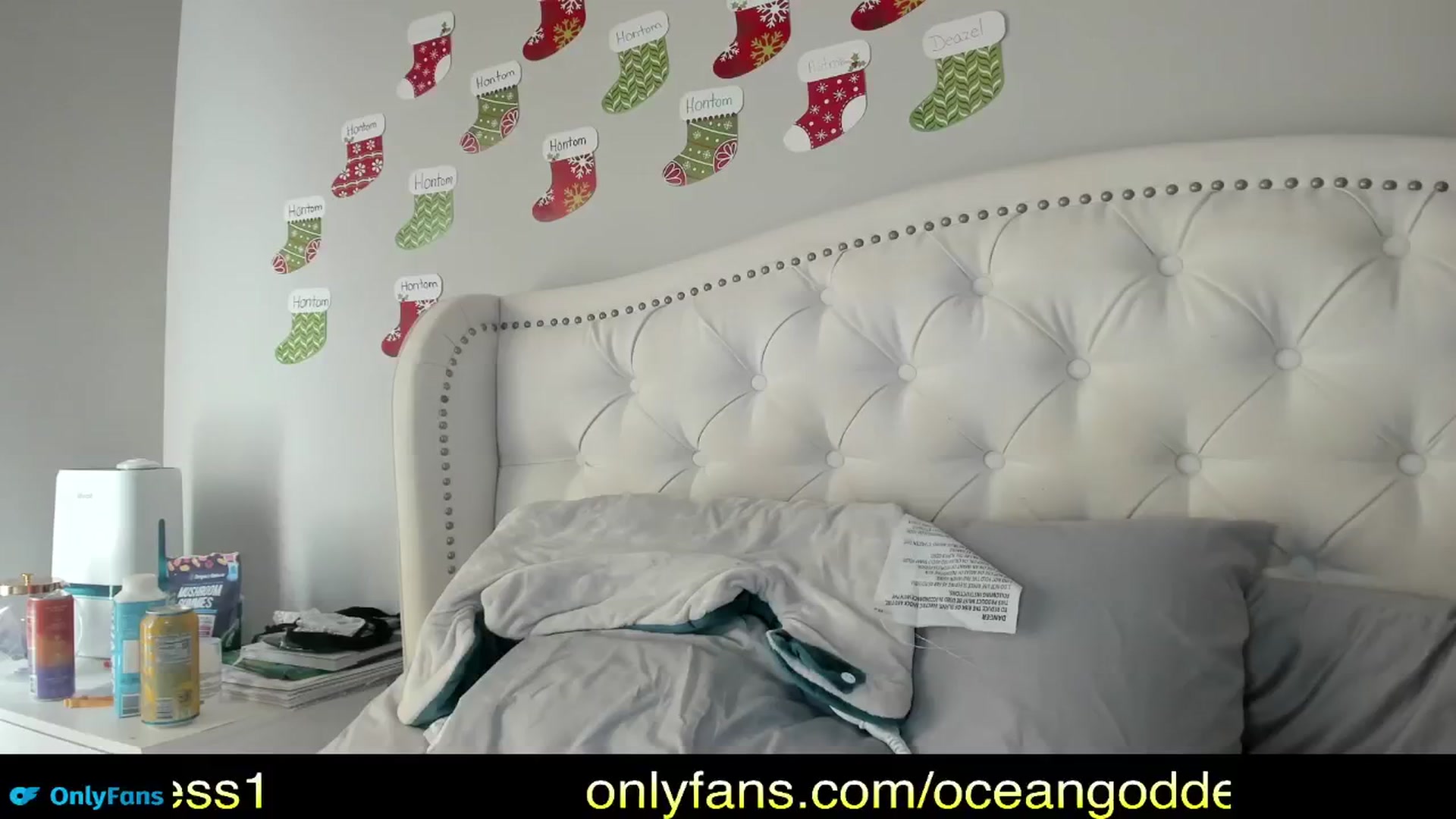 Gallery image thumbnail from OceanGoddesss's myfreecams stream on, 12/31/2024, 20:04 image 20 of 20