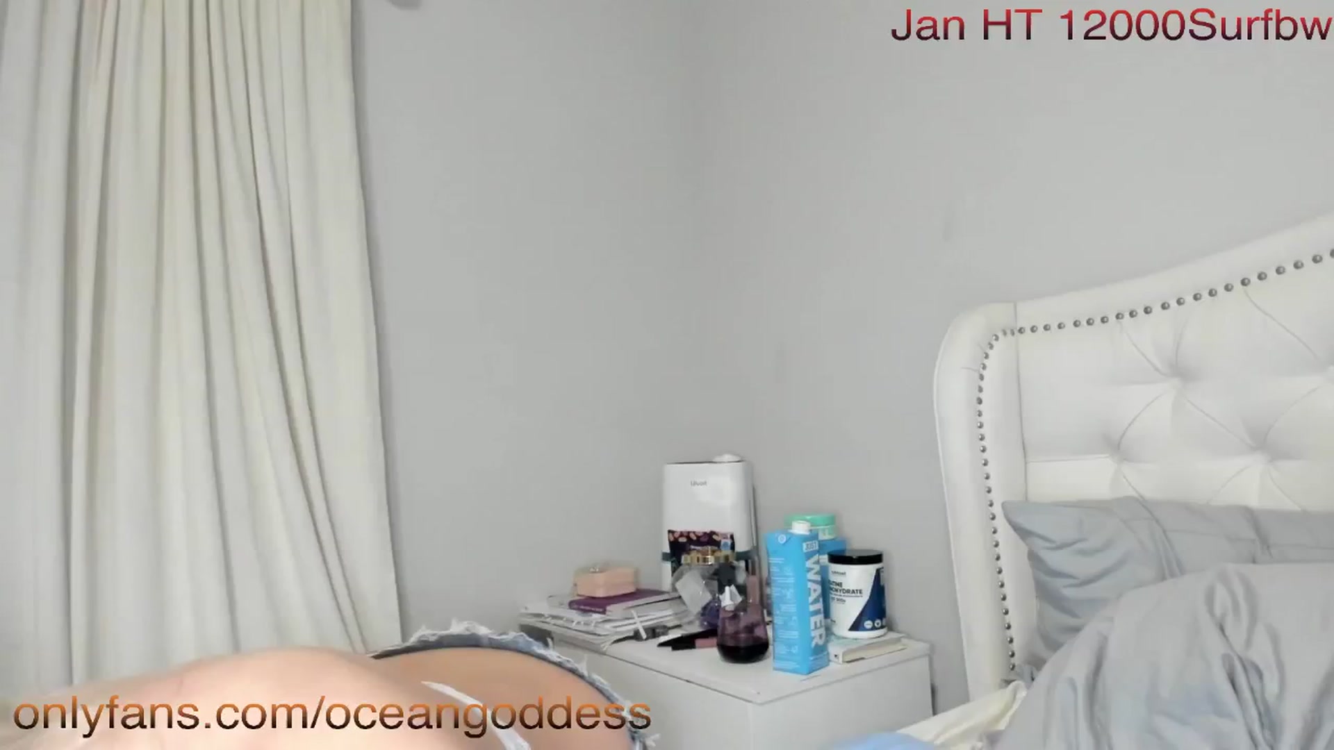 Gallery image thumbnail from OceanGoddesss's myfreecams stream on, 01/12/2025, 01:02 image 14 of 20
