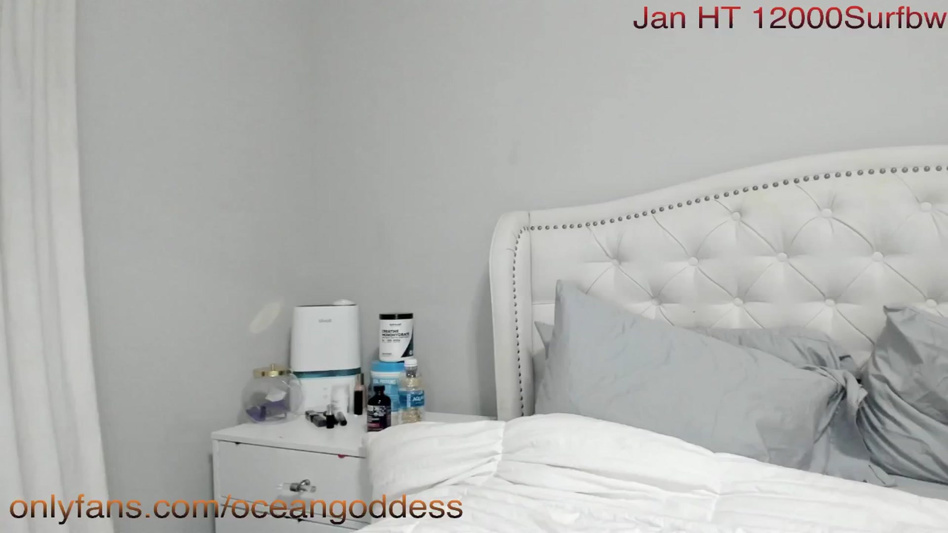 Gallery image thumbnail from OceanGoddesss's myfreecams stream on, 01/21/2025, 04:03 image 8 of 20