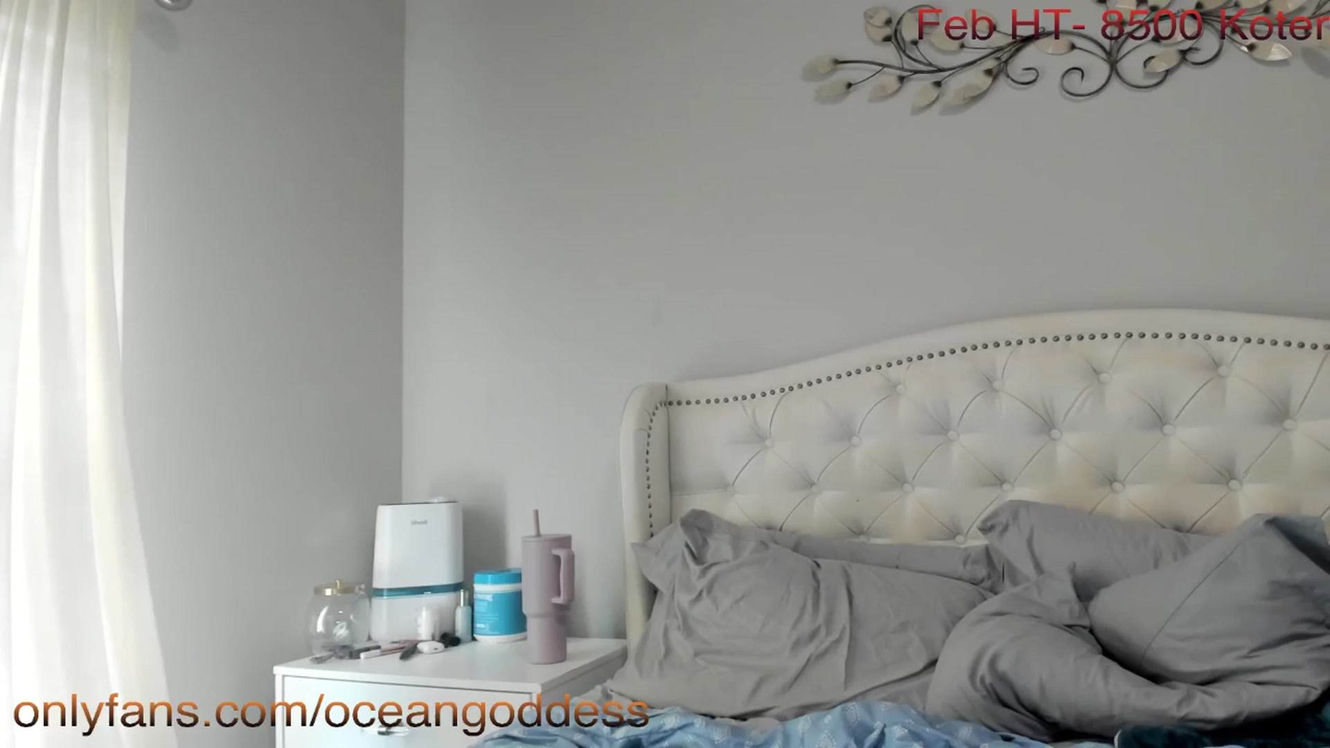 Gallery image thumbnail from OceanGoddesss's myfreecams stream on, 02/06/2025, 20:44 image 14 of 20