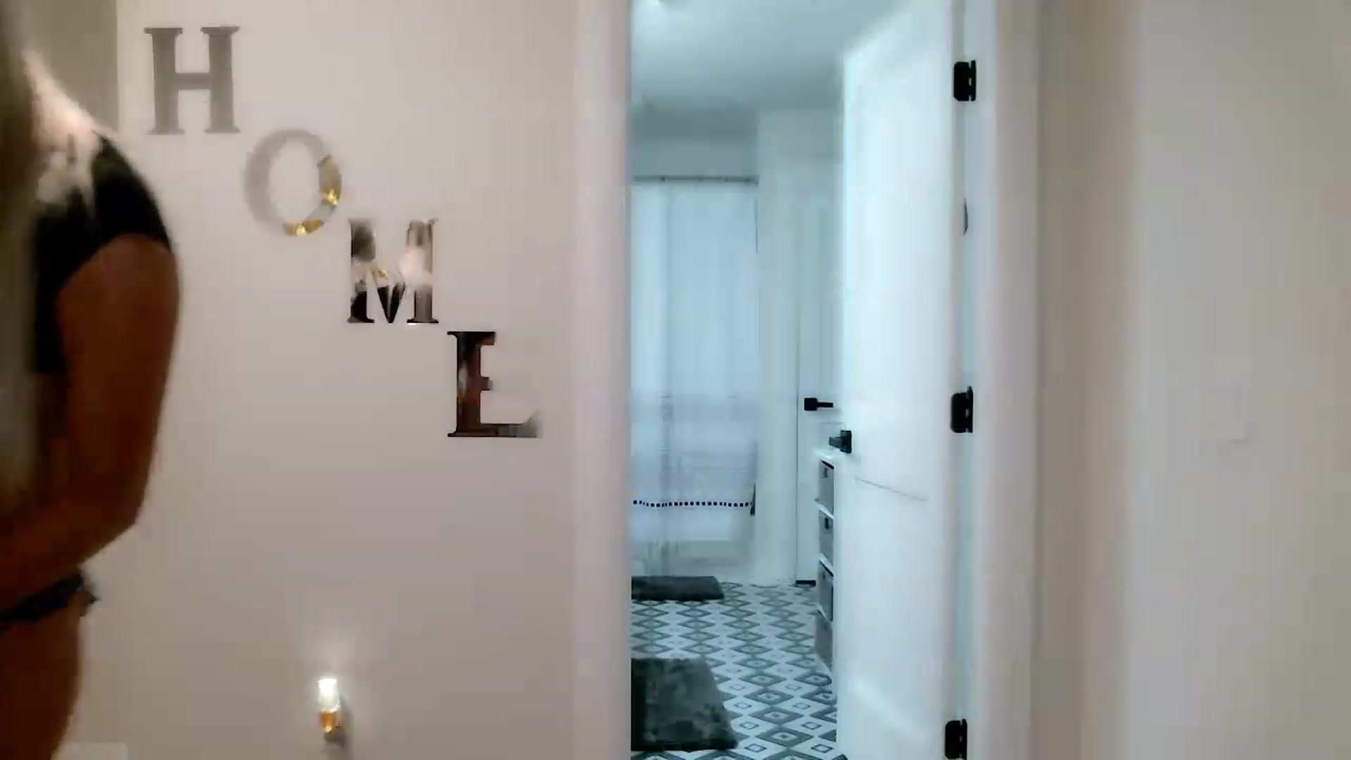 Gallery image thumbnail from OceanGodess's myfreecams stream on, 02/26/2023, 23:15 image 2 of 20