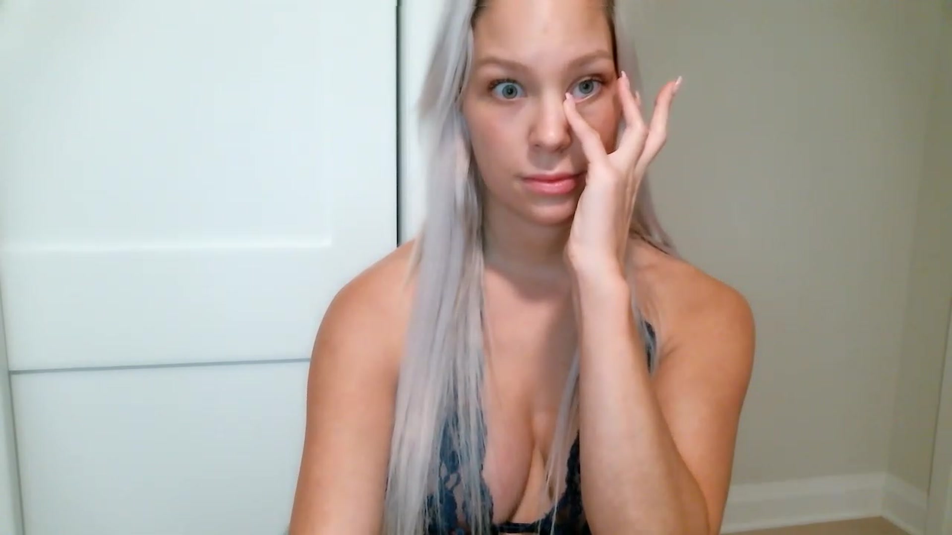 Gallery image thumbnail from OceanGodess's myfreecams stream on, 03/21/2023, 13:35 image 18 of 20