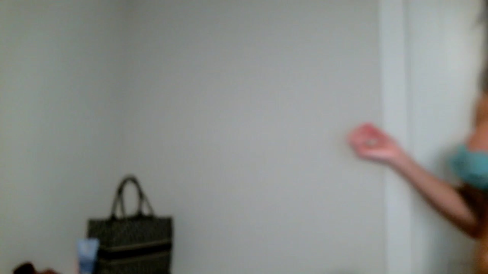 Gallery image thumbnail from OceanGodess's myfreecams stream on, 08/27/2023, 03:08 image 2 of 20